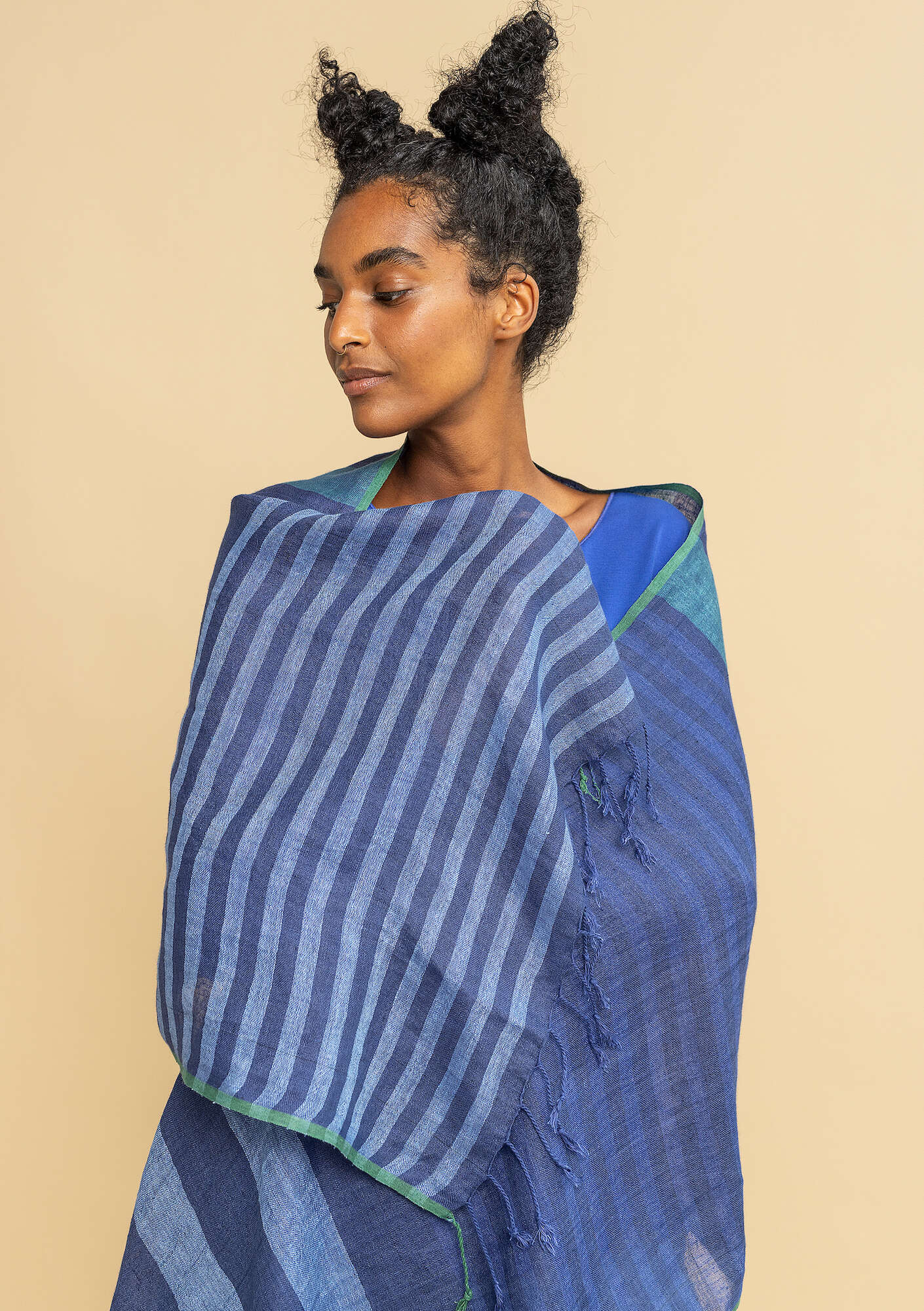"Ella" linen shawl