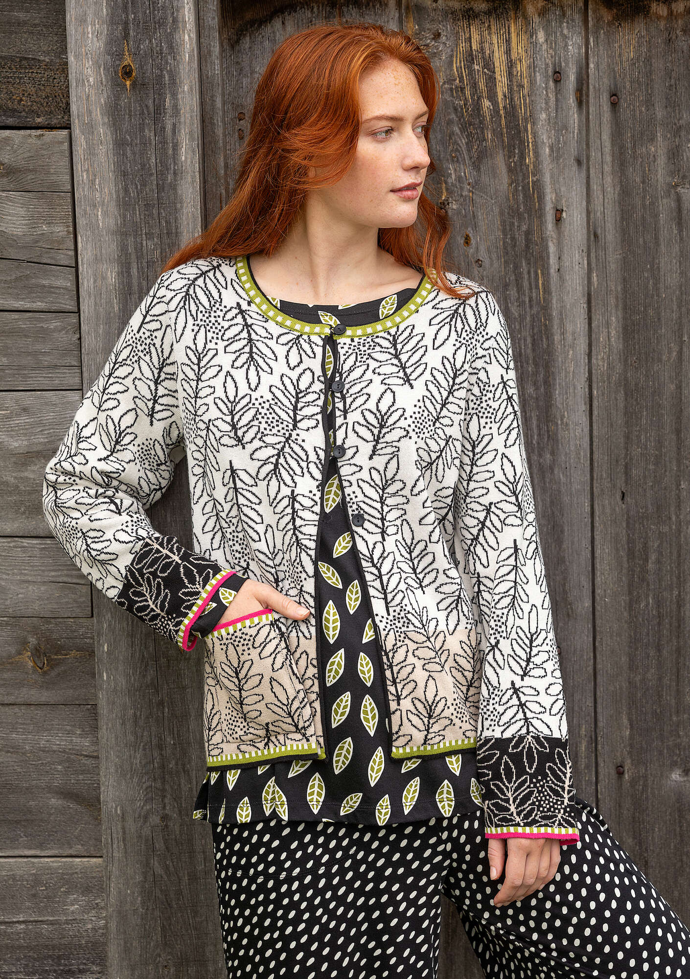 "Ängskär" organic and recycled cotton cardigan