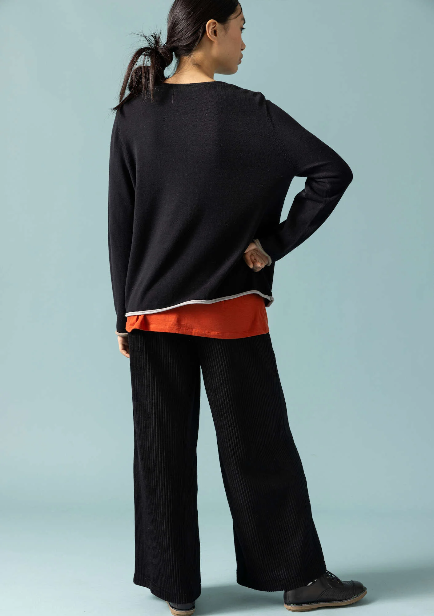 Organic/recycled cotton cardigan