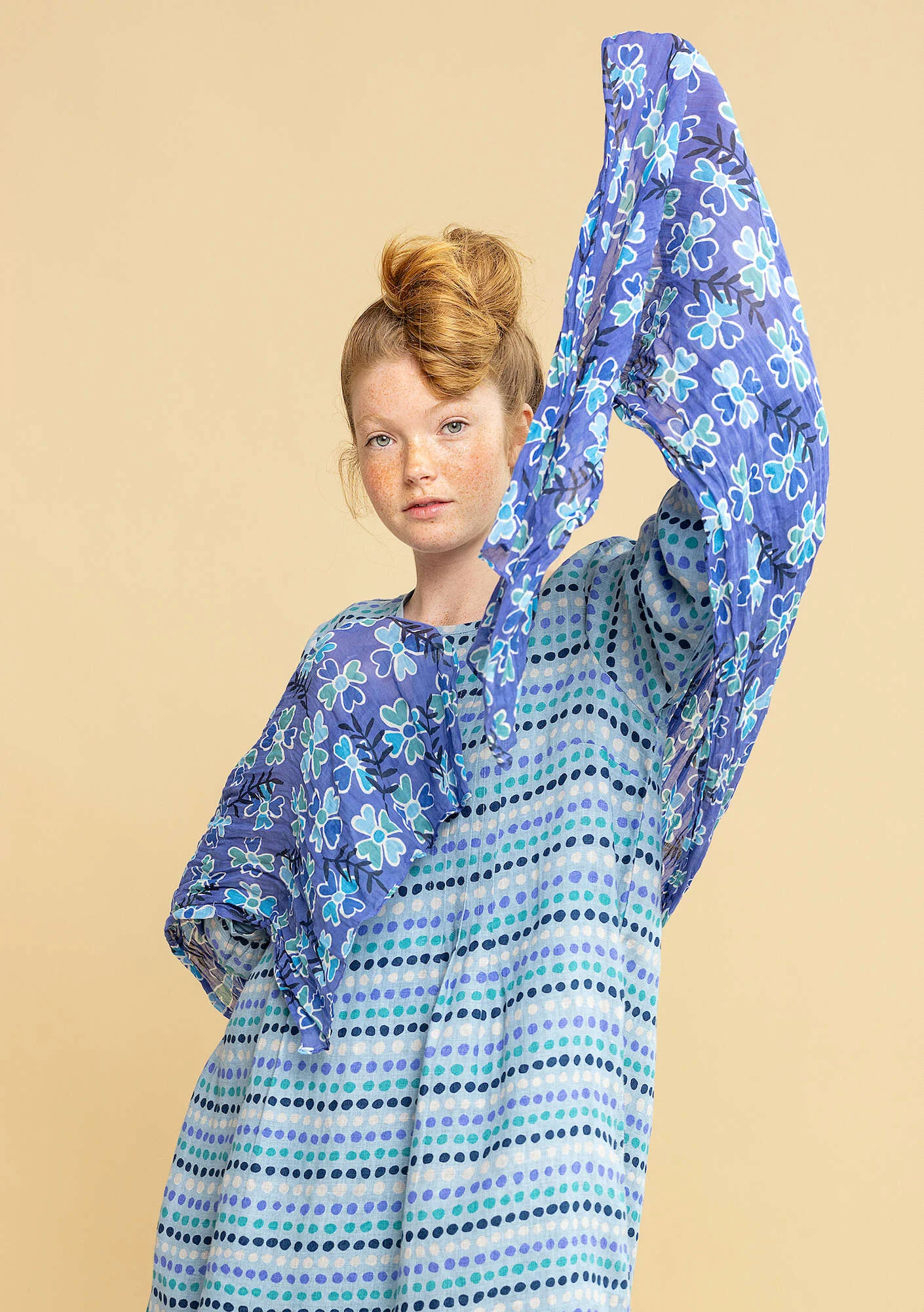"Lillian" organic cotton shawl