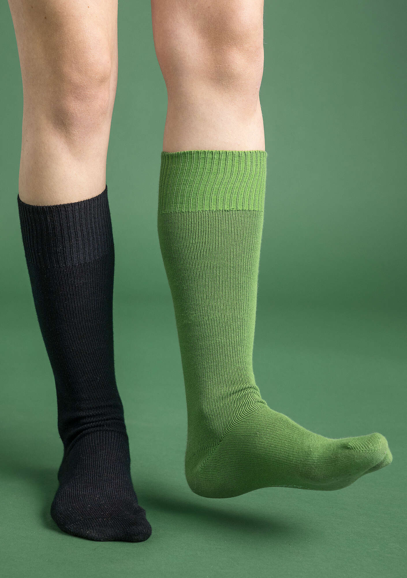 Solid-colour organic cotton knee-highs