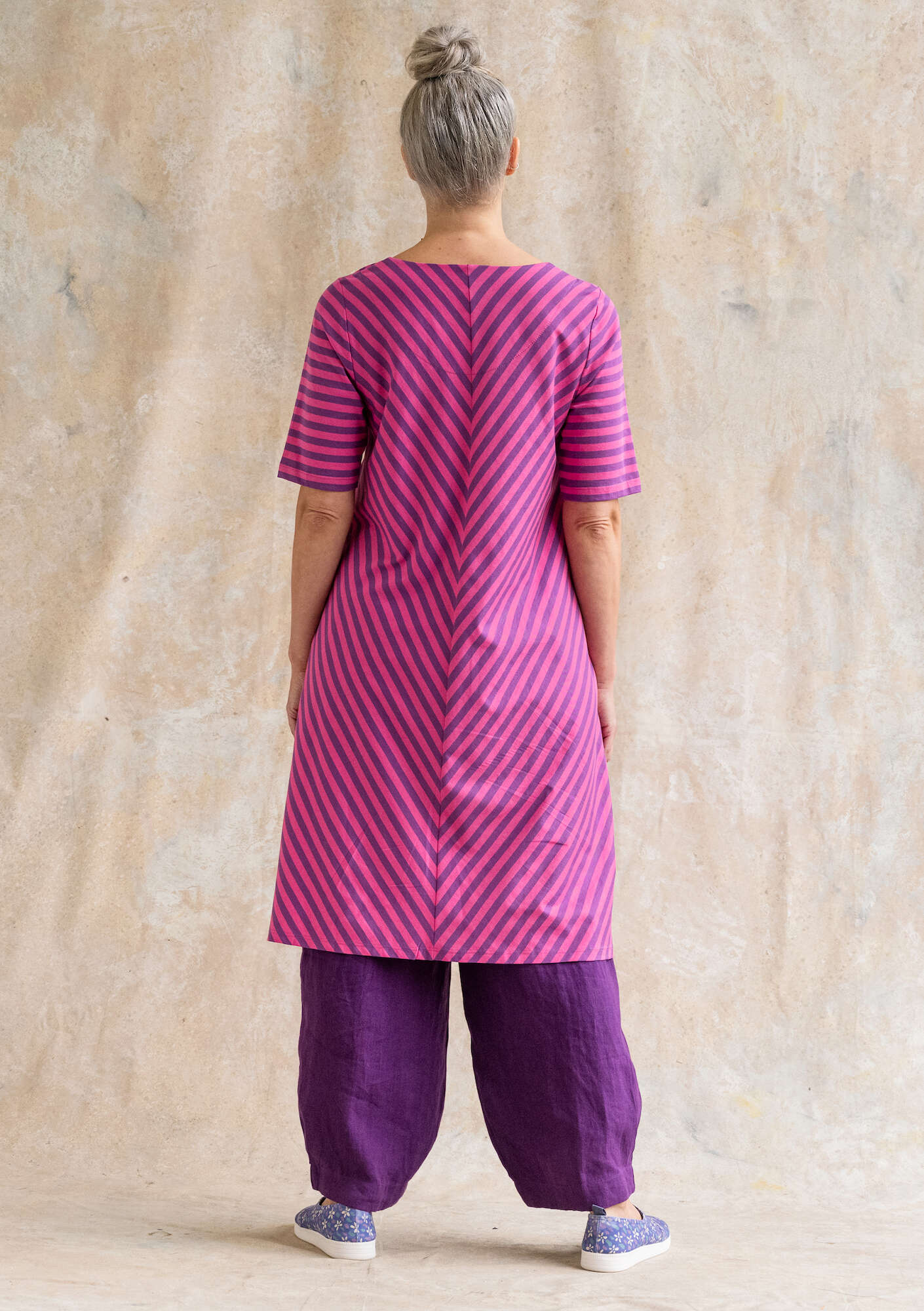EssentialÖstripe dress made of organic cotton
