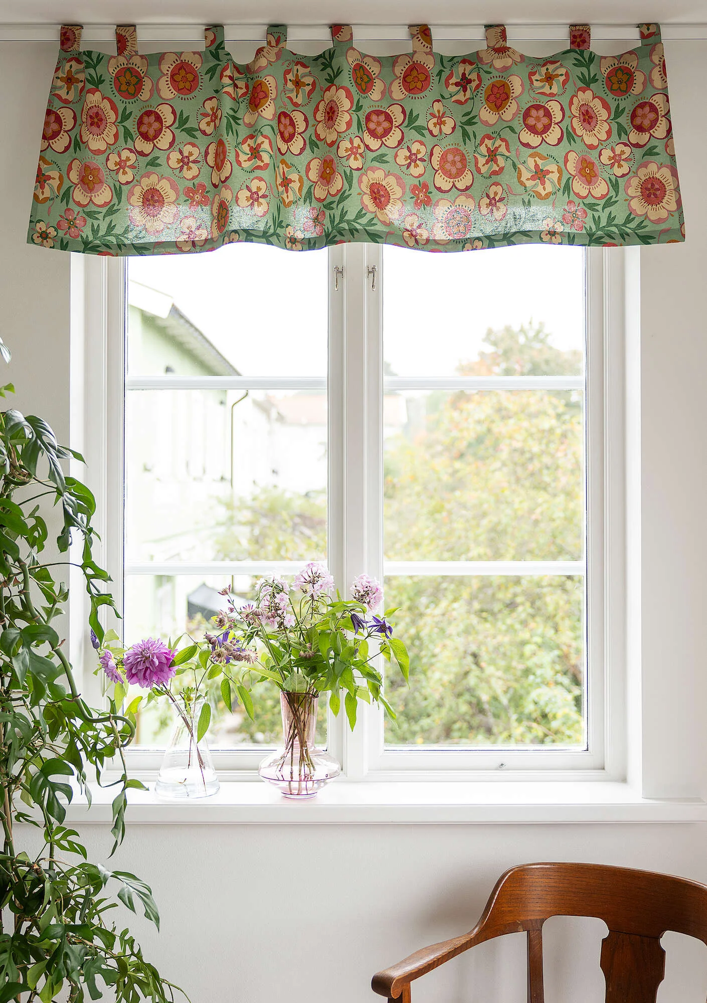 "Desert Bloom" organic cotton curtain valance