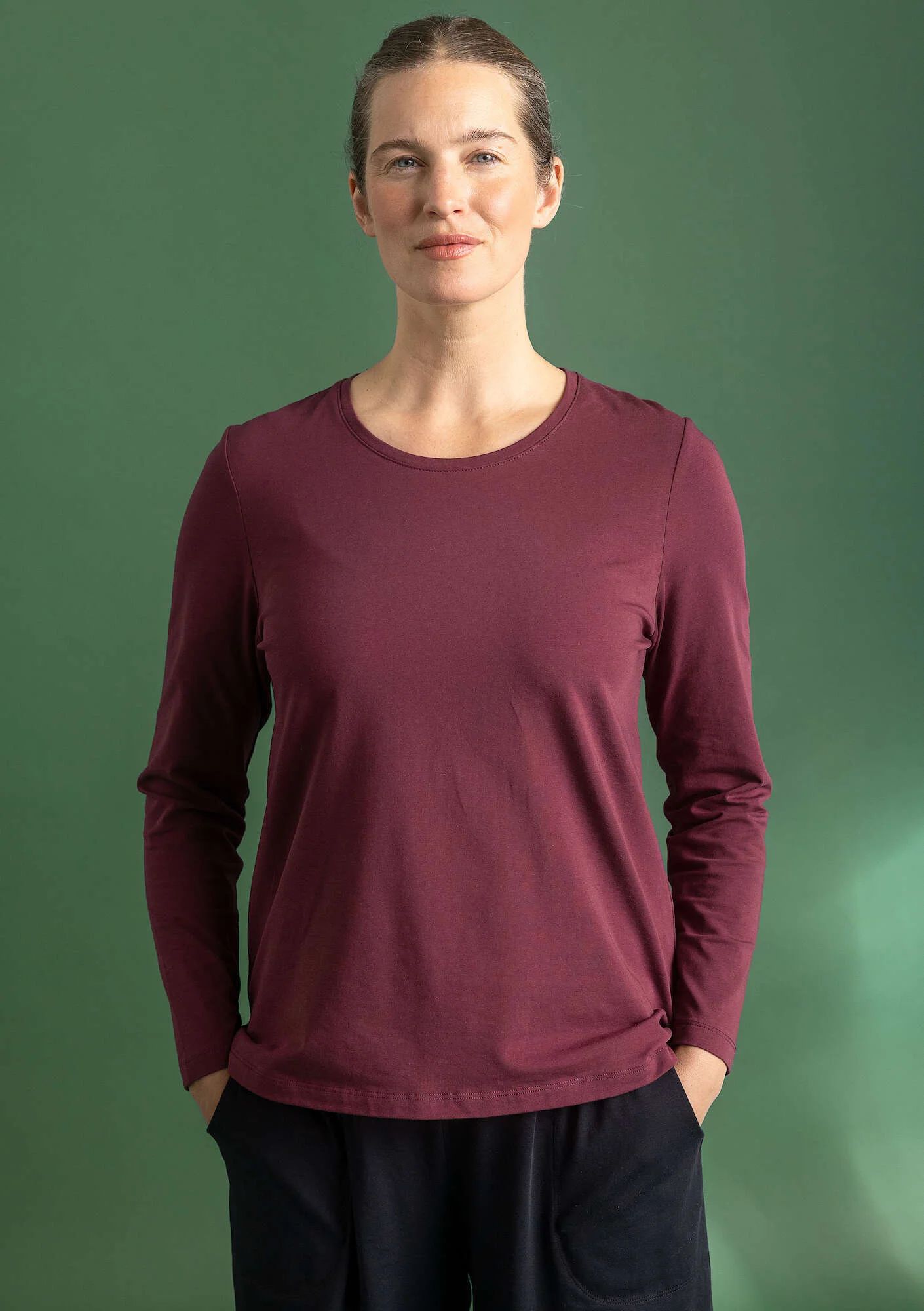 Östella" organic cotton/elÖstane jersey top