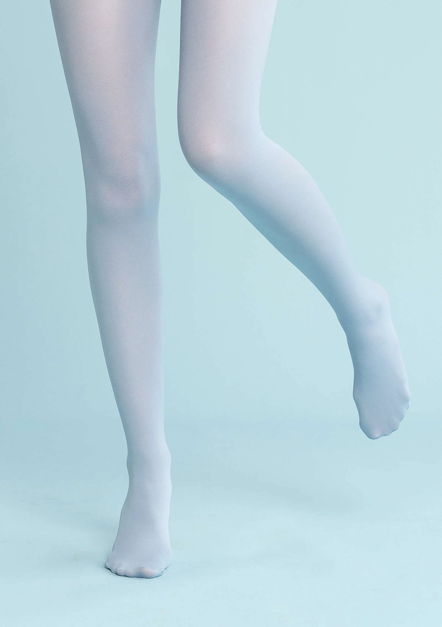 Solid-colour tights made from recycled polyamide
