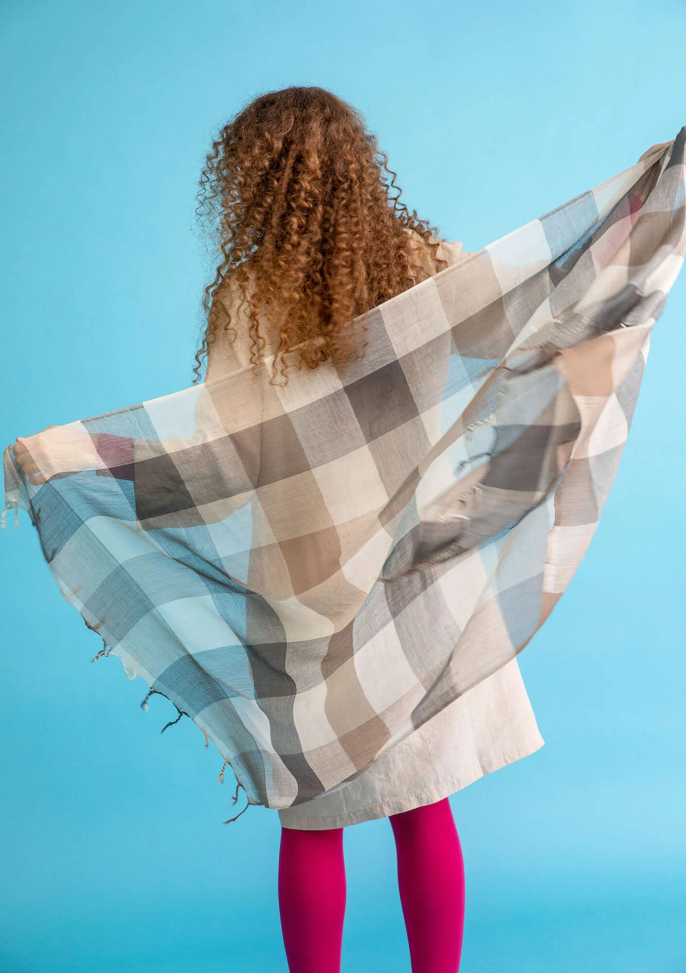 "Cleo" yarn-dyed wool shawl