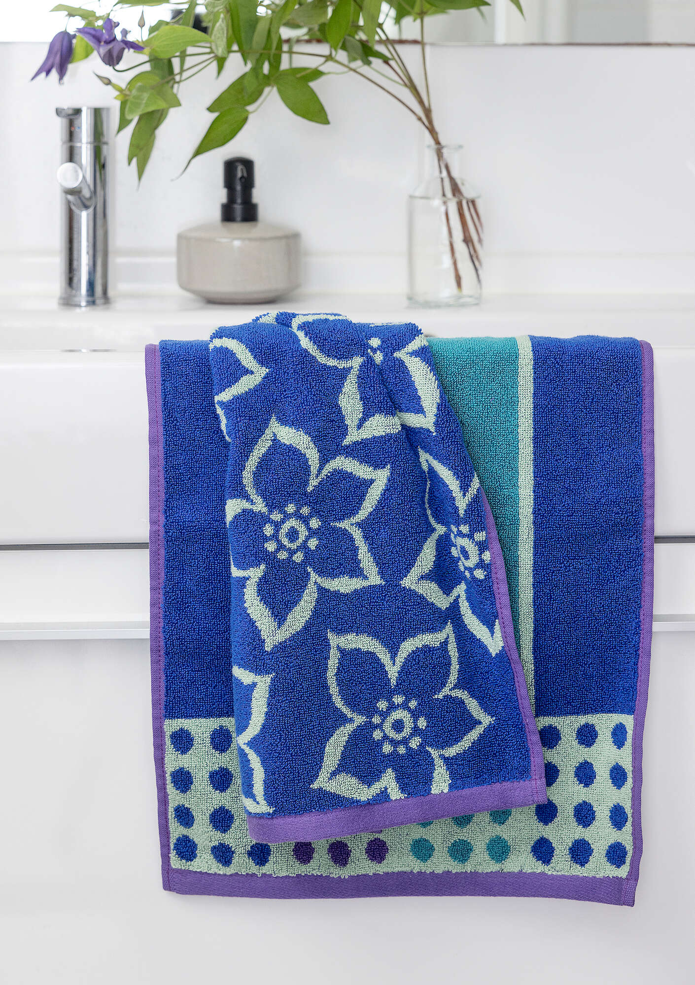 "Flow" guÖst towel in organic cotton, 2-pack
