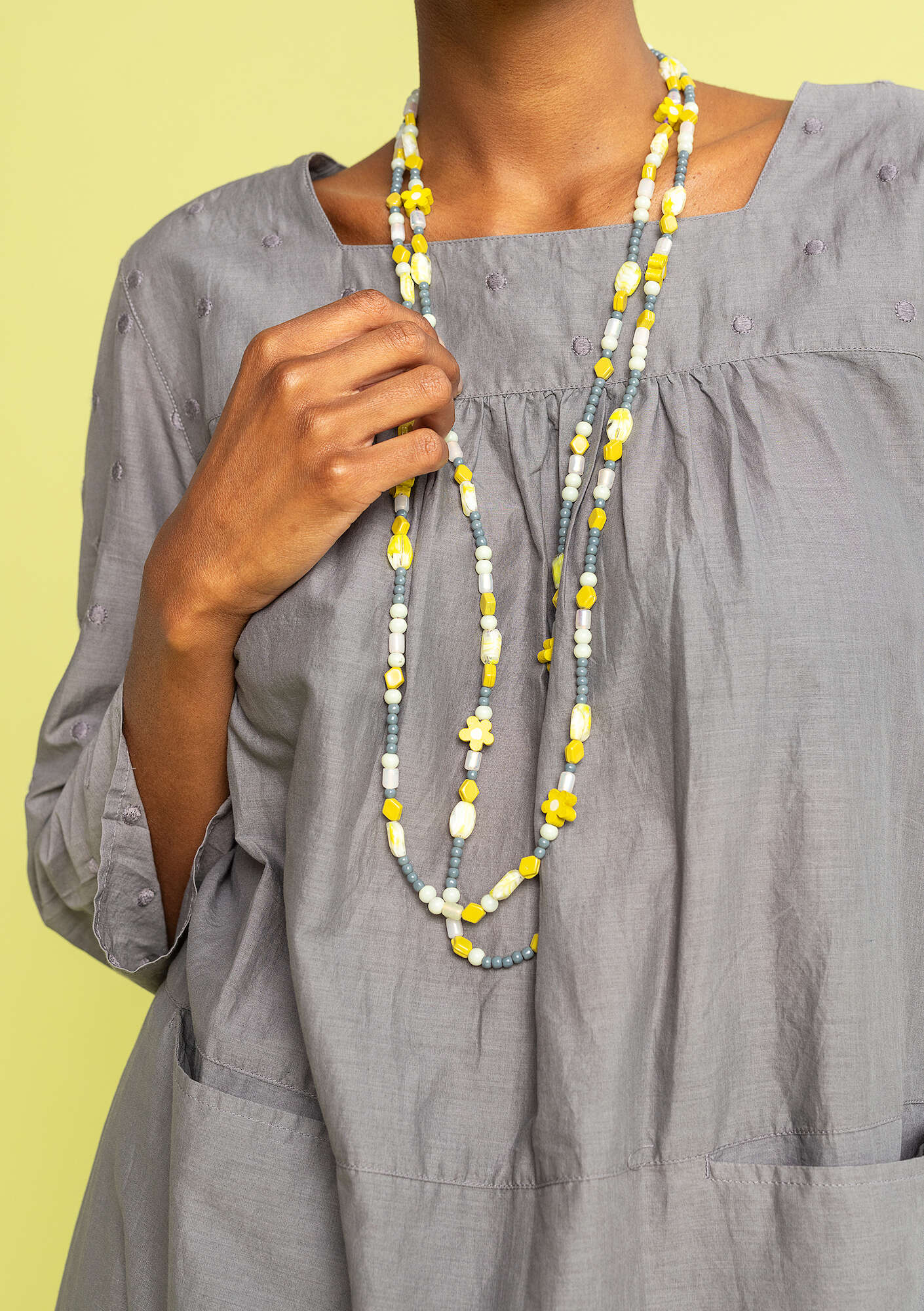 "Jane" necklace with recycled glass beads