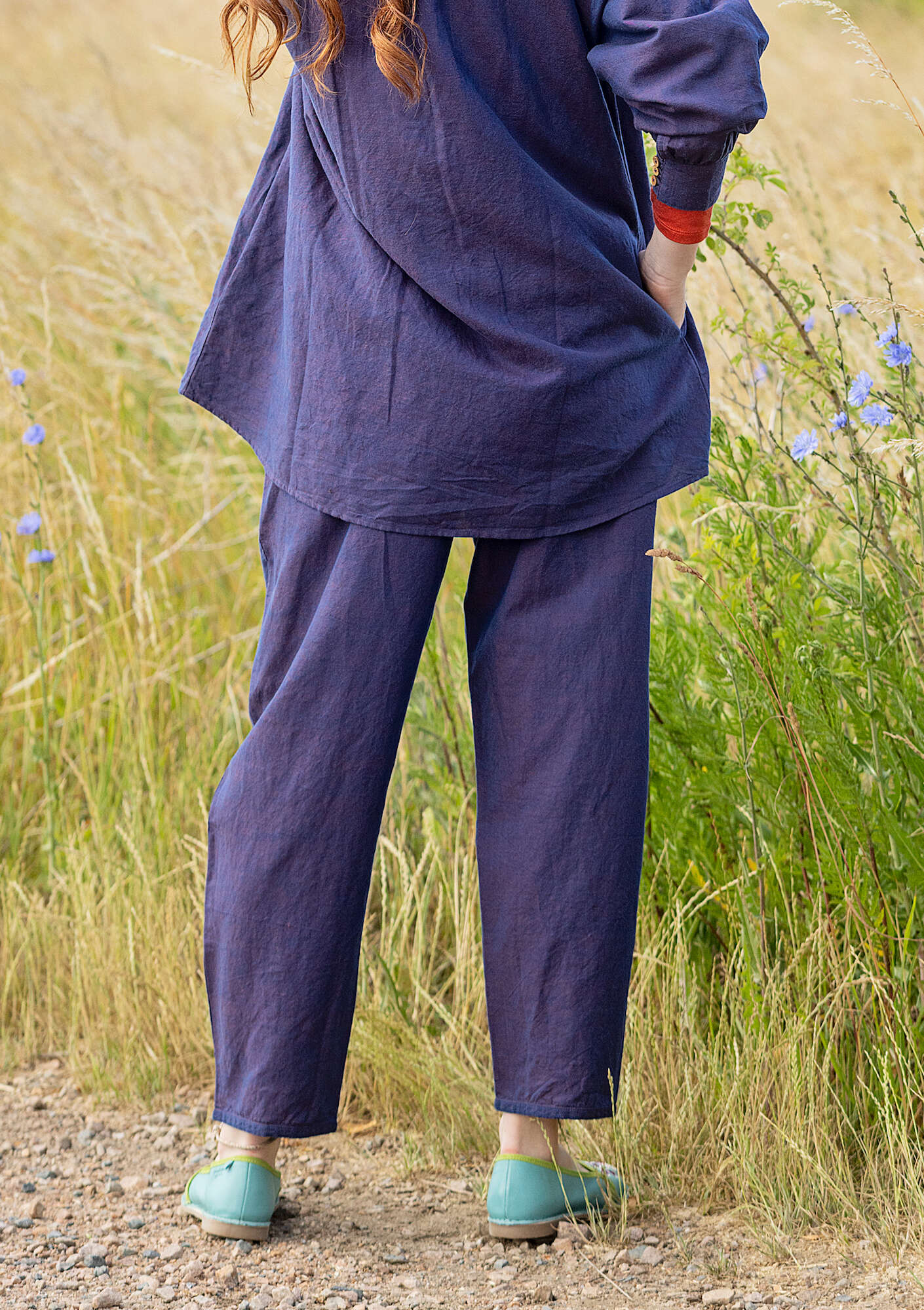 "Dunes" trousers in woven organic cotton/linen