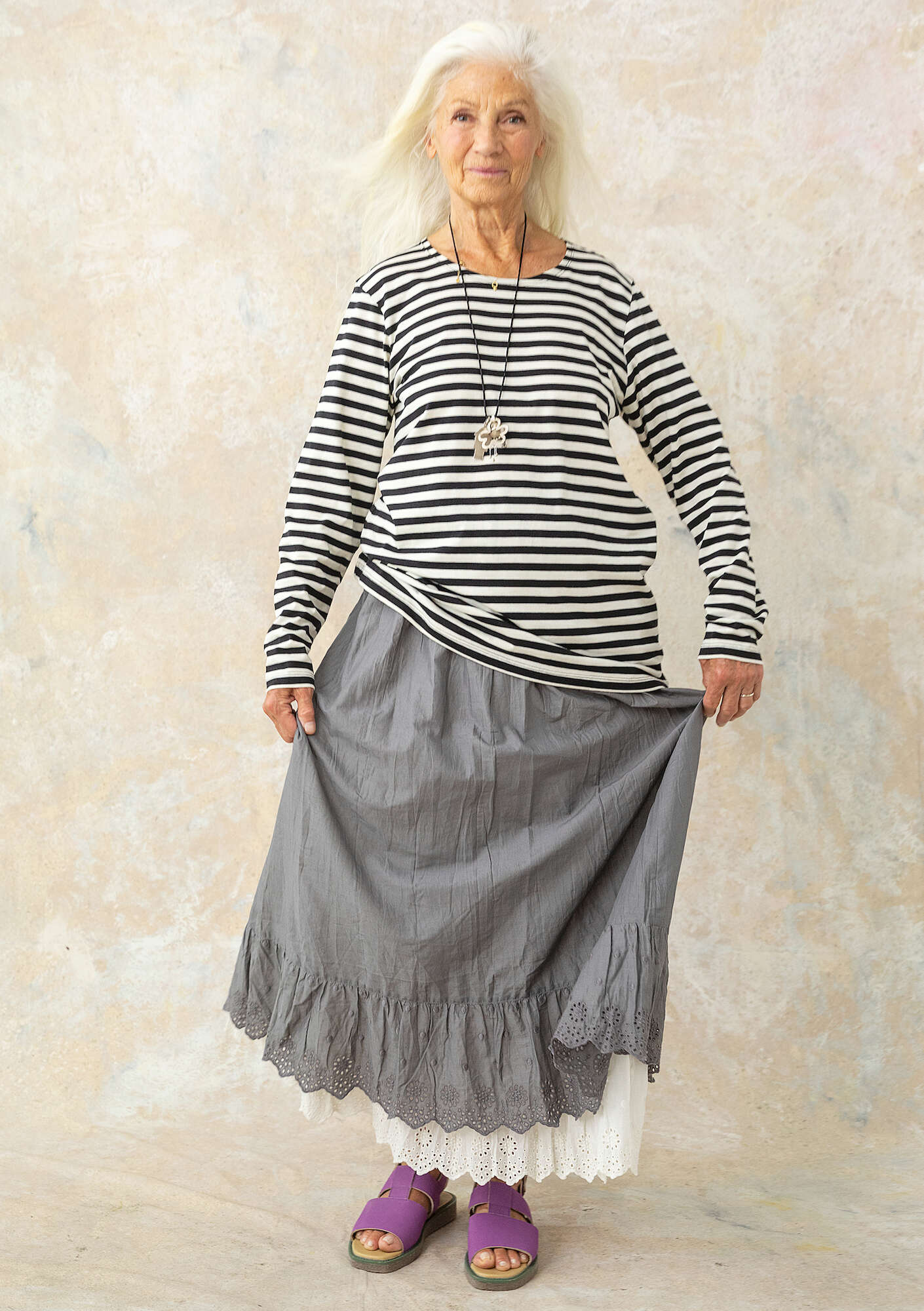 Woven organic cotton underskirt