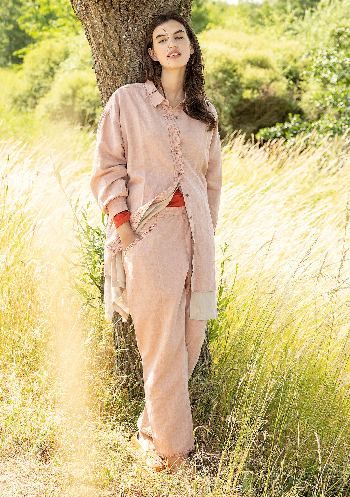"Dunes" trousers in woven organic cotton/linen