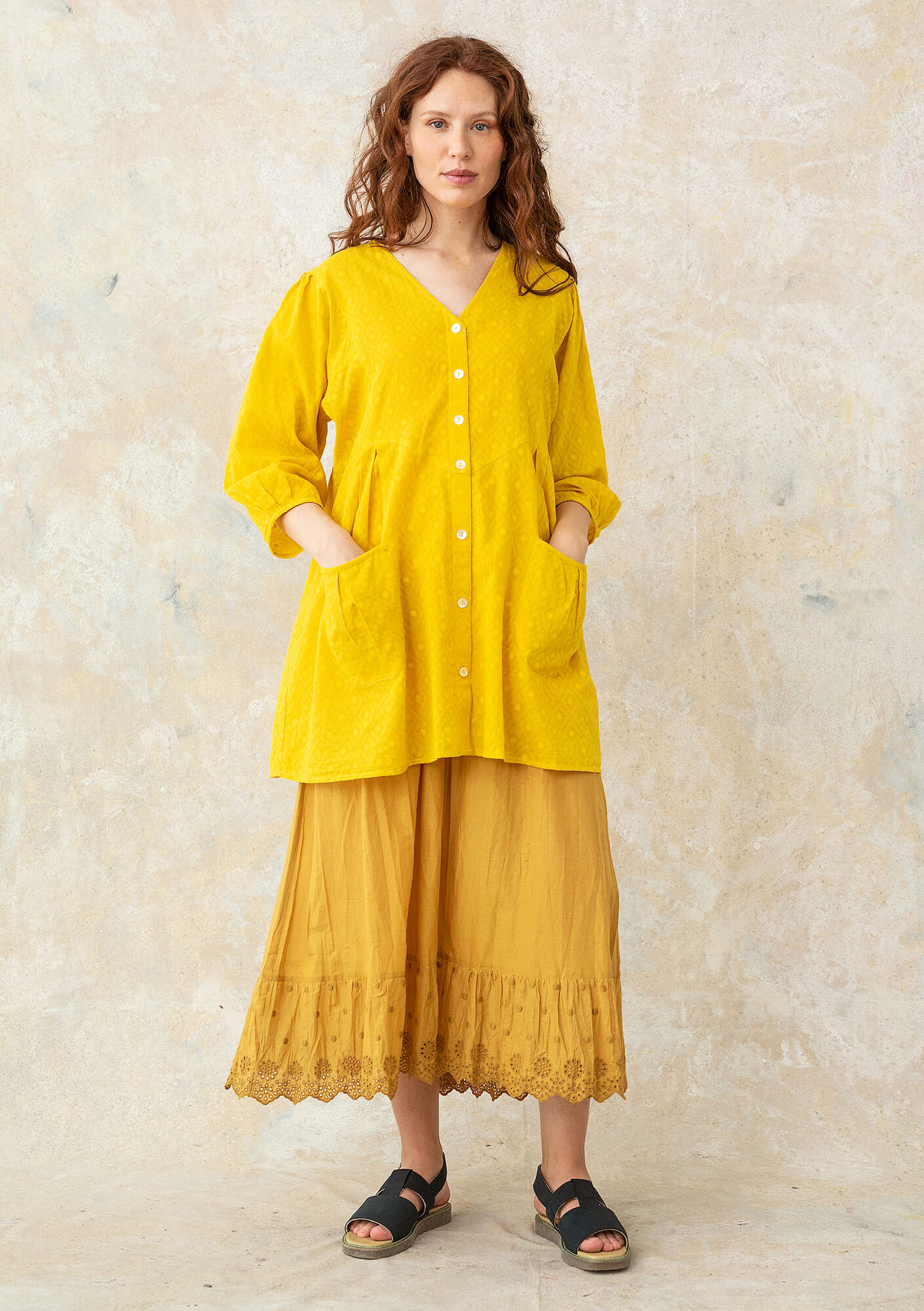 Woven organic cotton smock blouse