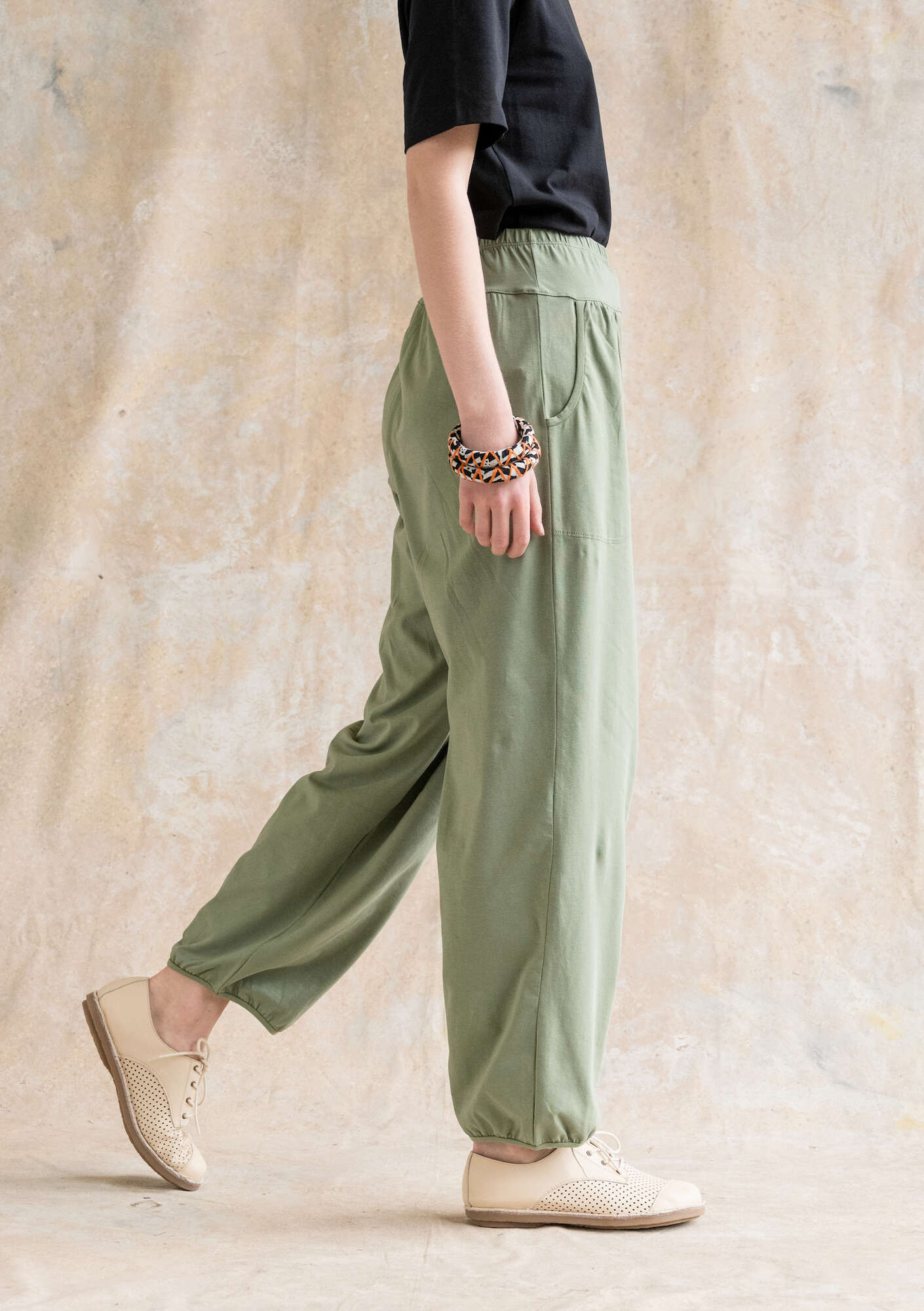 Organic cotton/elÖstane jersey trousers