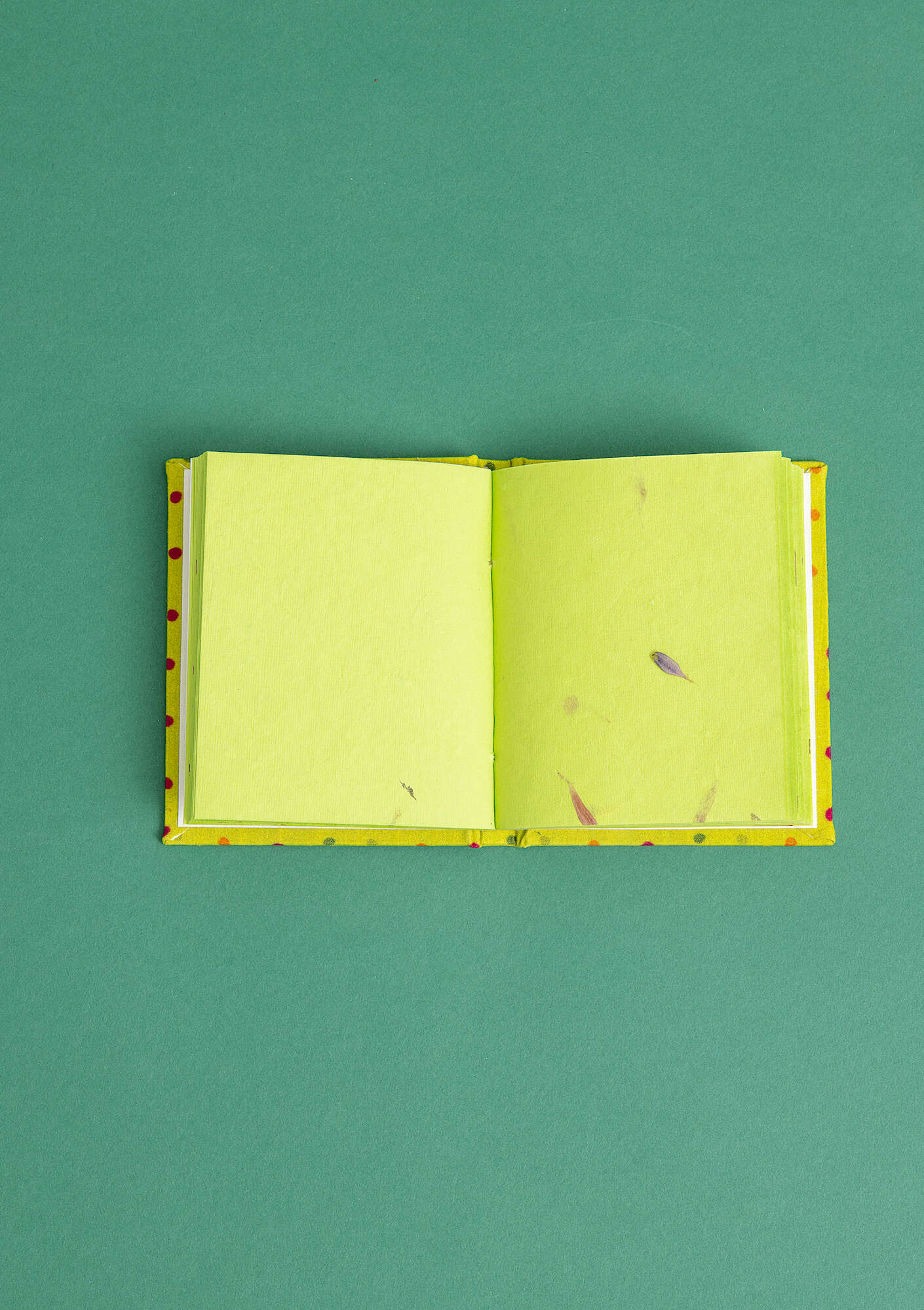 "Kavya" fabric-covered paper notebook