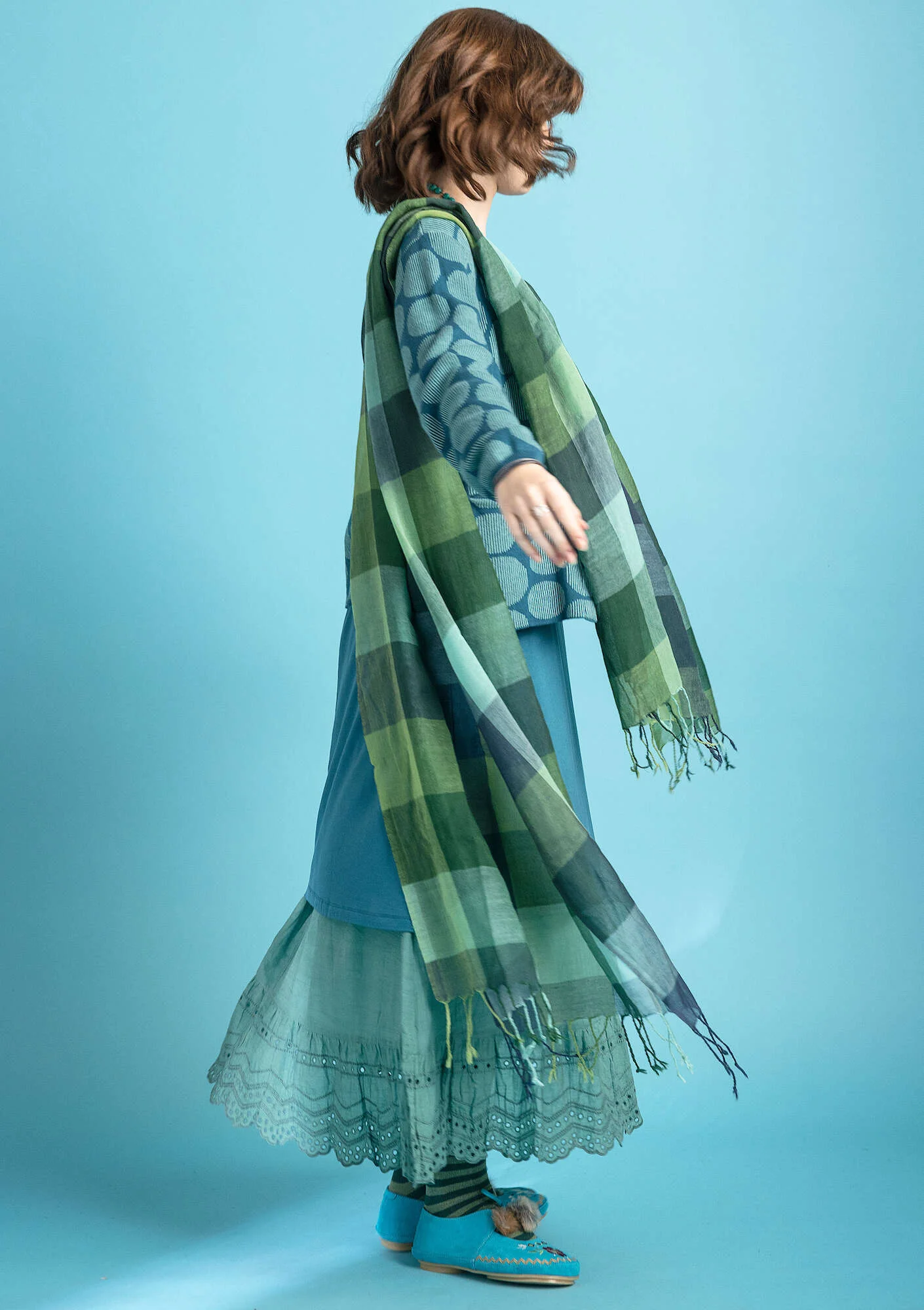 "Cleo" yarn-dyed wool shawl