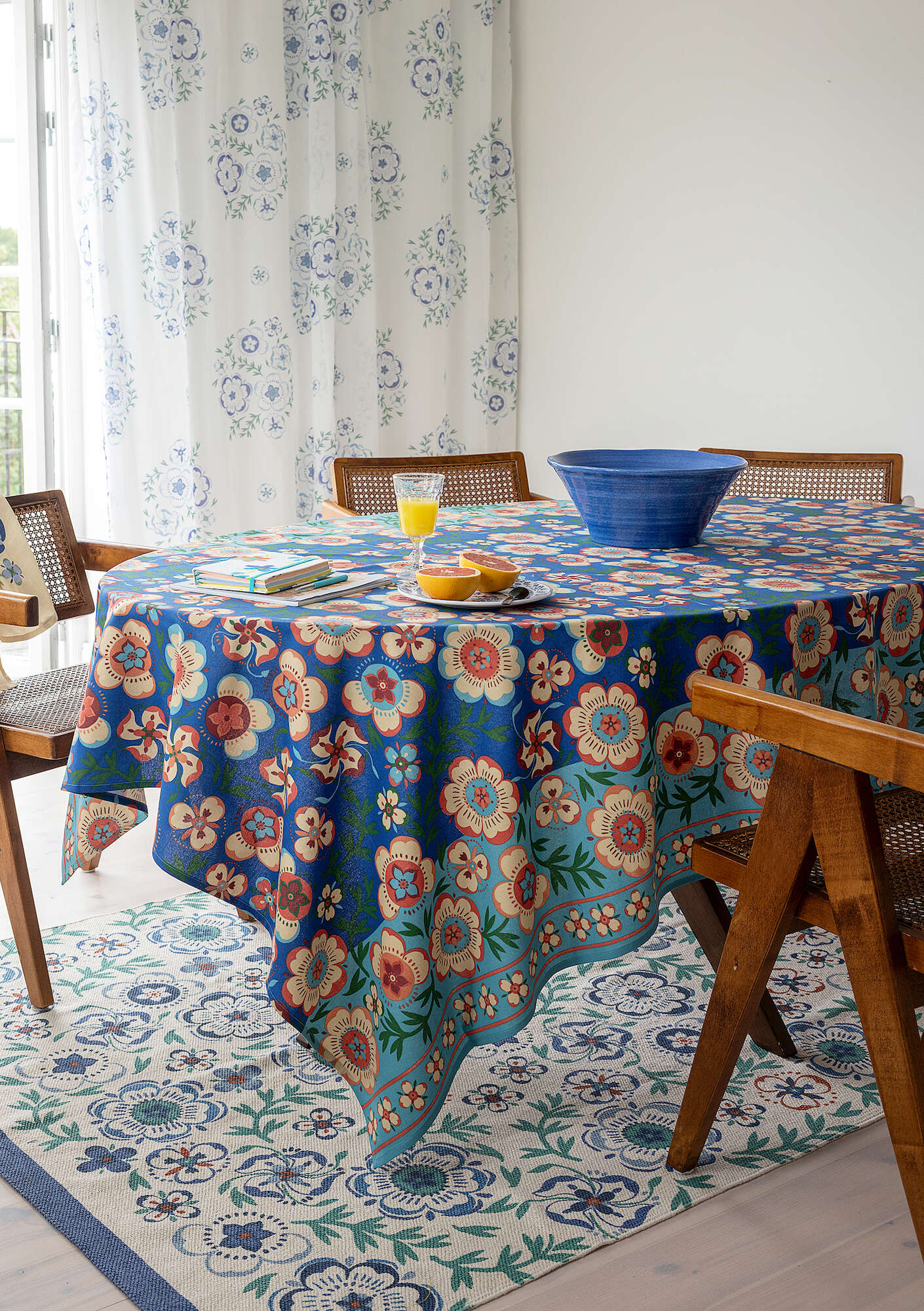 "Desert Bloom" organic cotton tablecloth