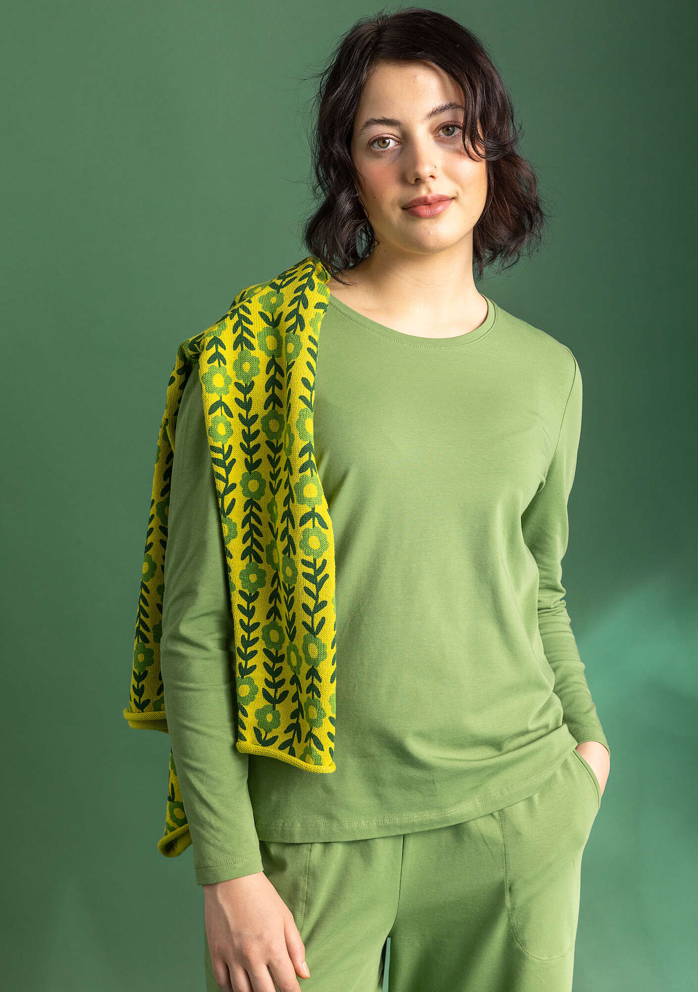 Östella" organic cotton/elÖstane jersey top