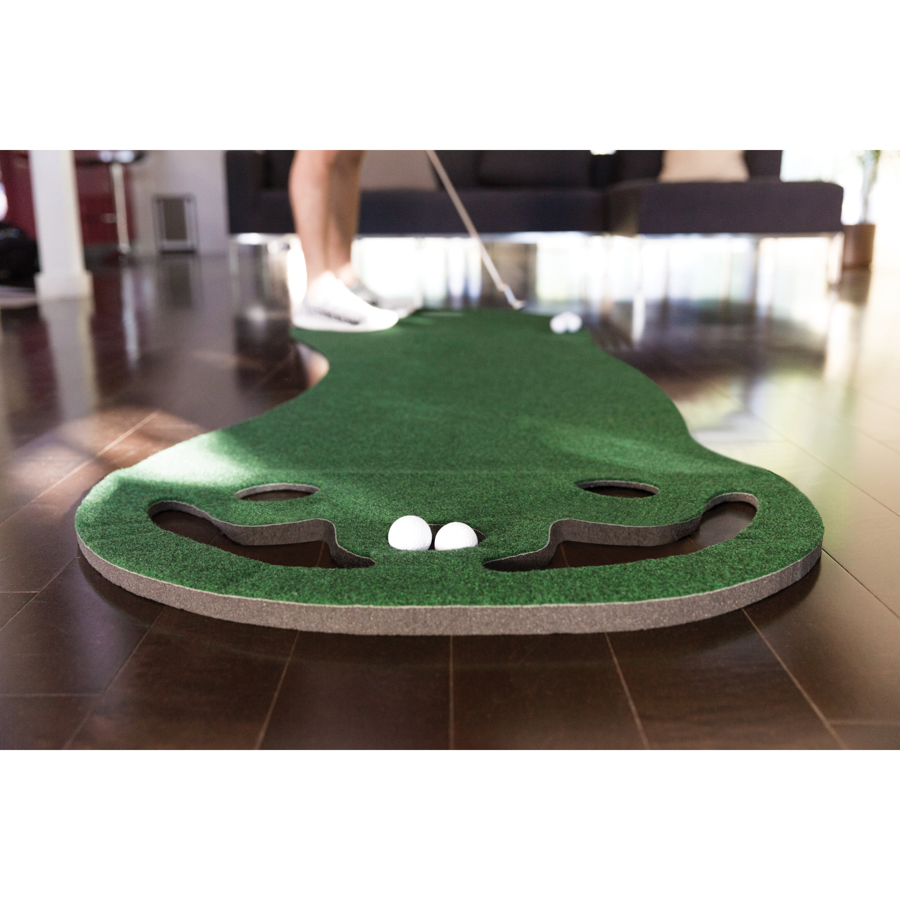 SKLZ Putting Green Par Three Indoor Putting Mat for a Real Green Feel with True Roll Surface for Putting Practice, 3 x 9 Ft.