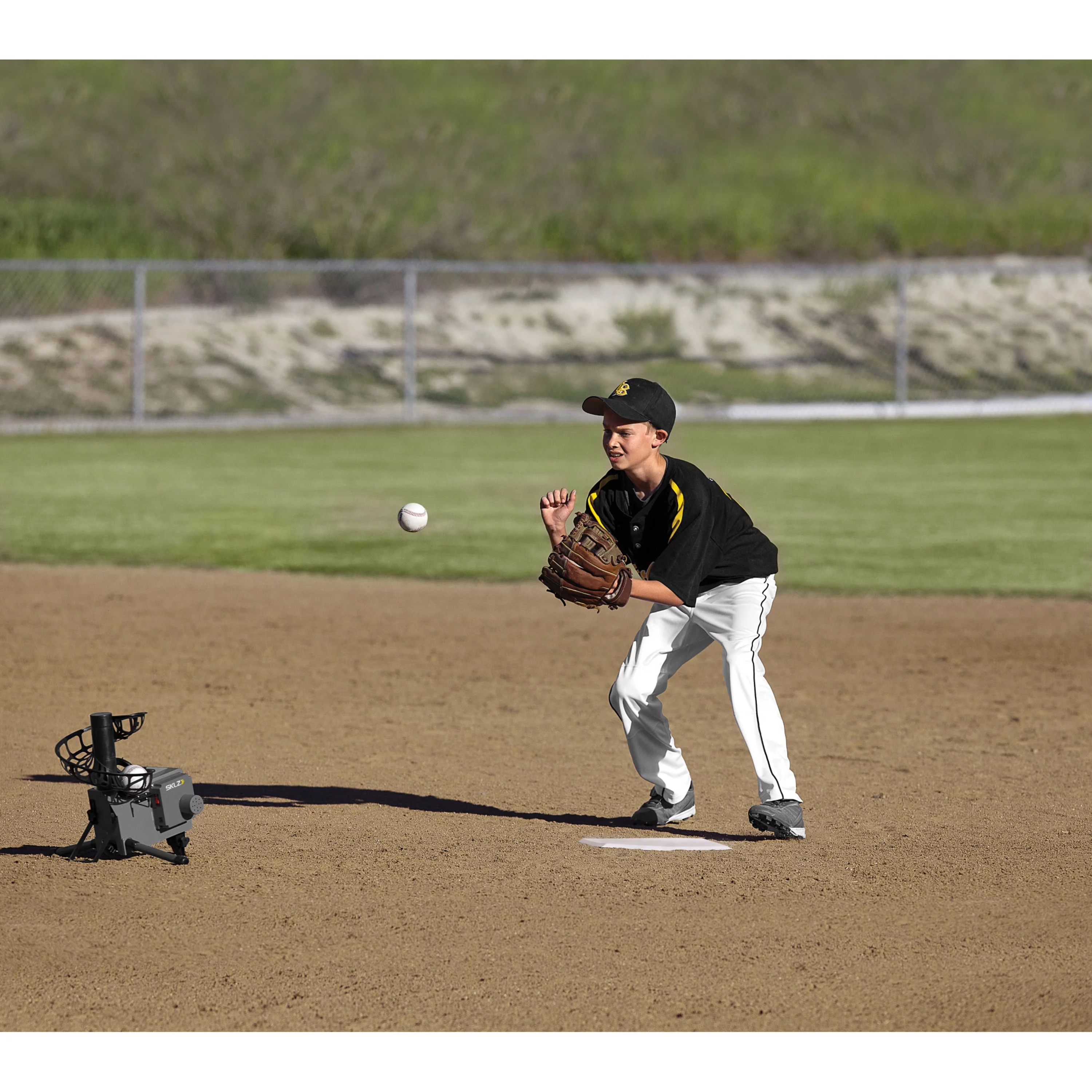 SKLZ Catapult Soft Toss Baseball Pitching & Fielding Trainer