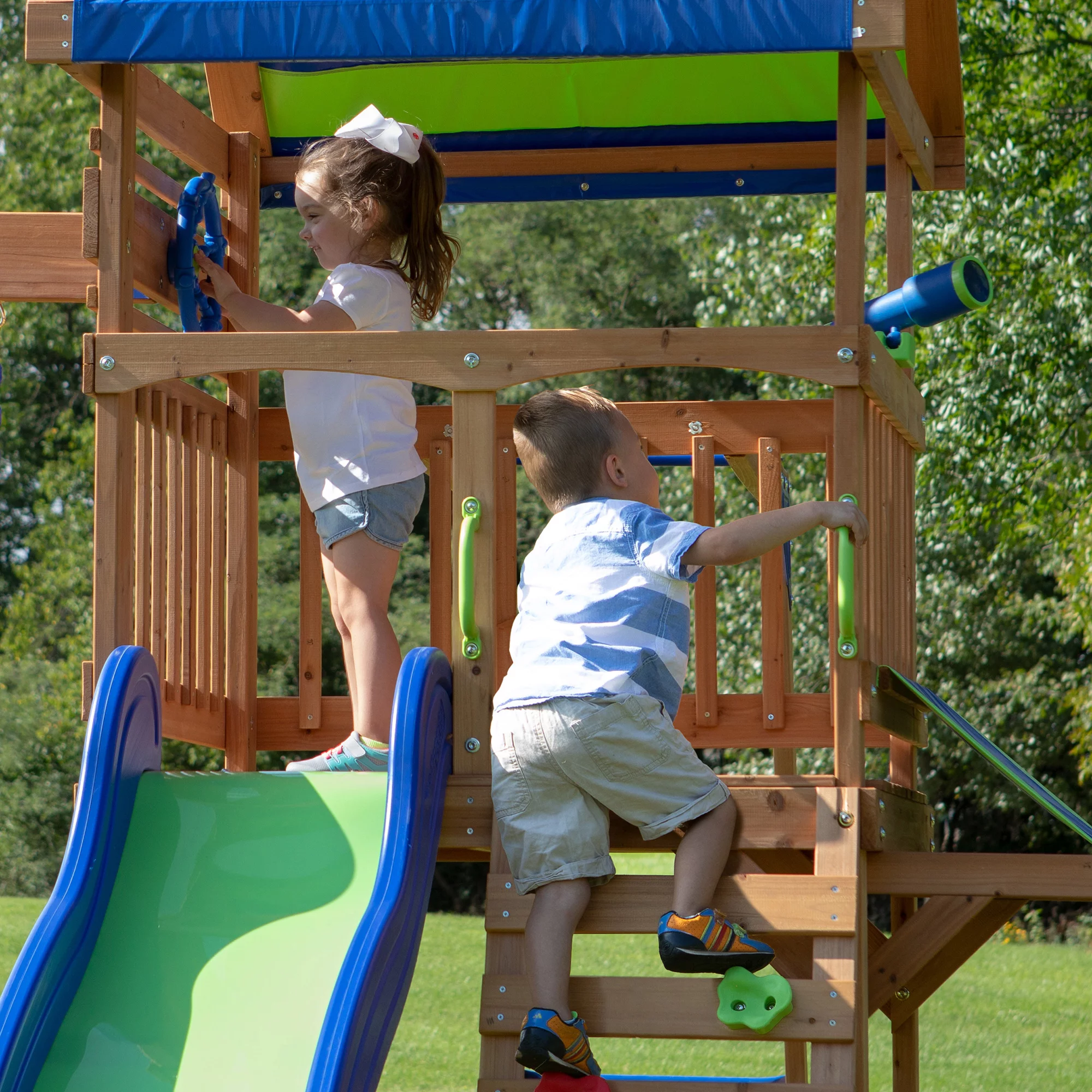 Backyard Discovery Beach Front Swing Set