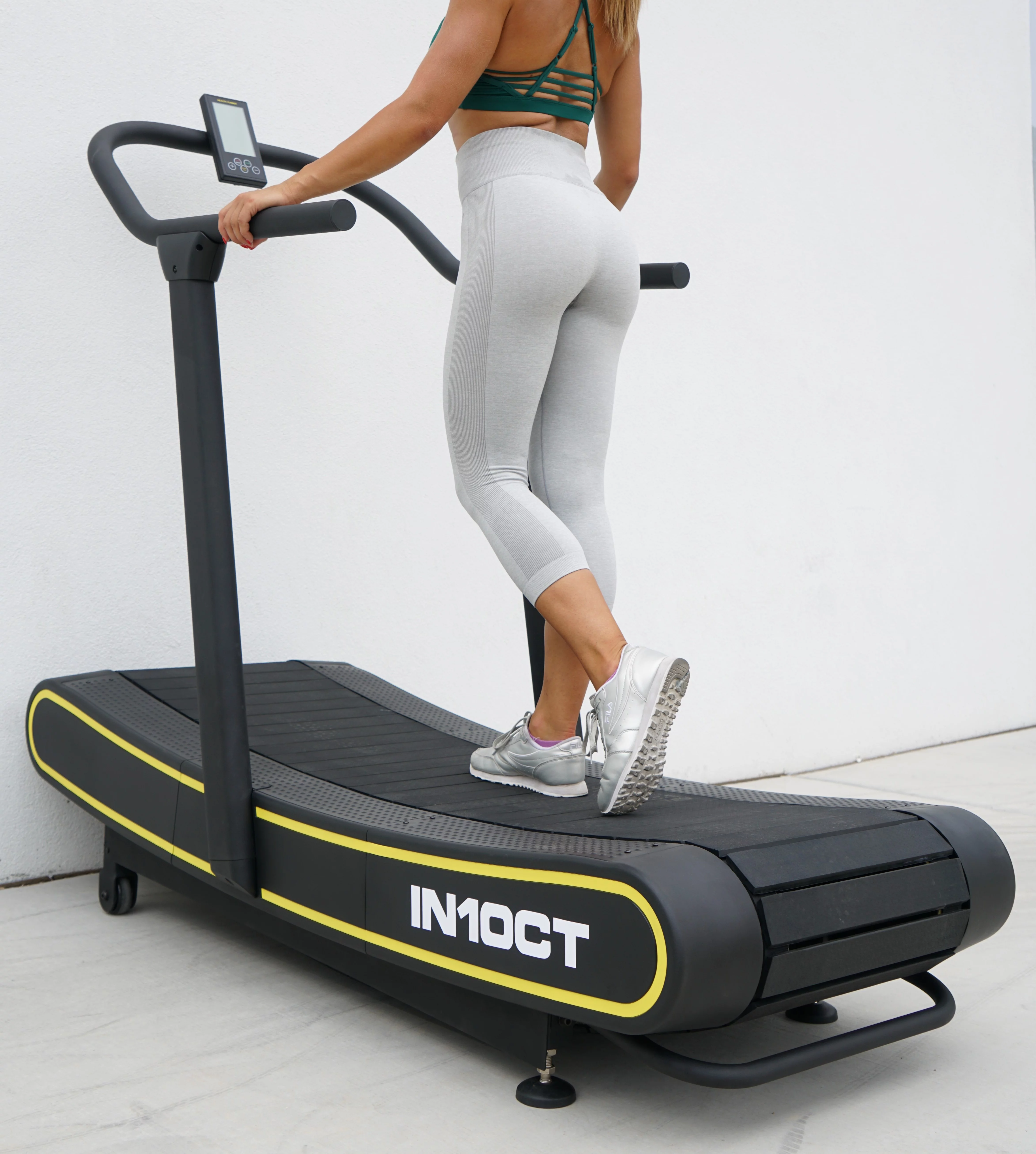 IN10CT Health Runner Manual Treadmill