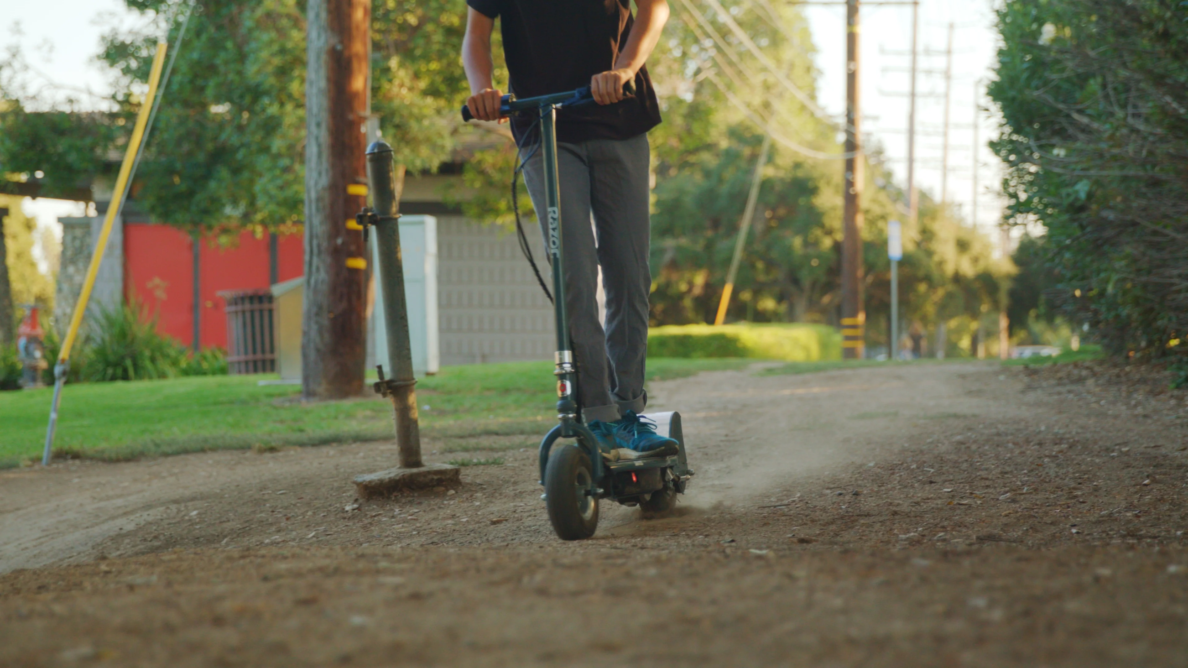 Razor E300 Ride-On 24V High-Torque Motorized Electric Powered Scooter, Gray