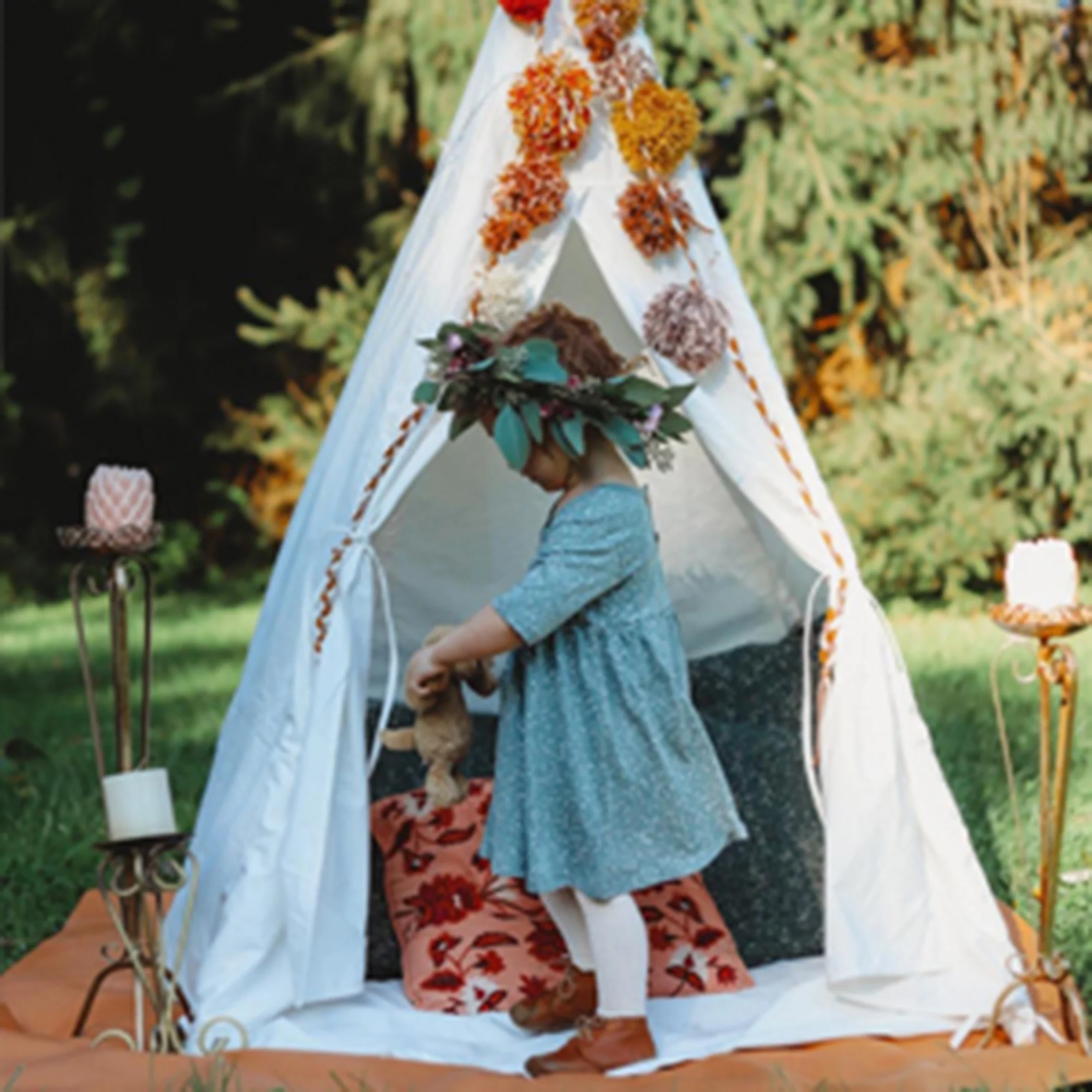 SHCKE Large Kids Teepee Tent Kids Foldable Play Tent for 3 4 5 6 Year Old Girls White Canvas Teepee Indoor Outdoor Games Kids Playhouse Kids Tent