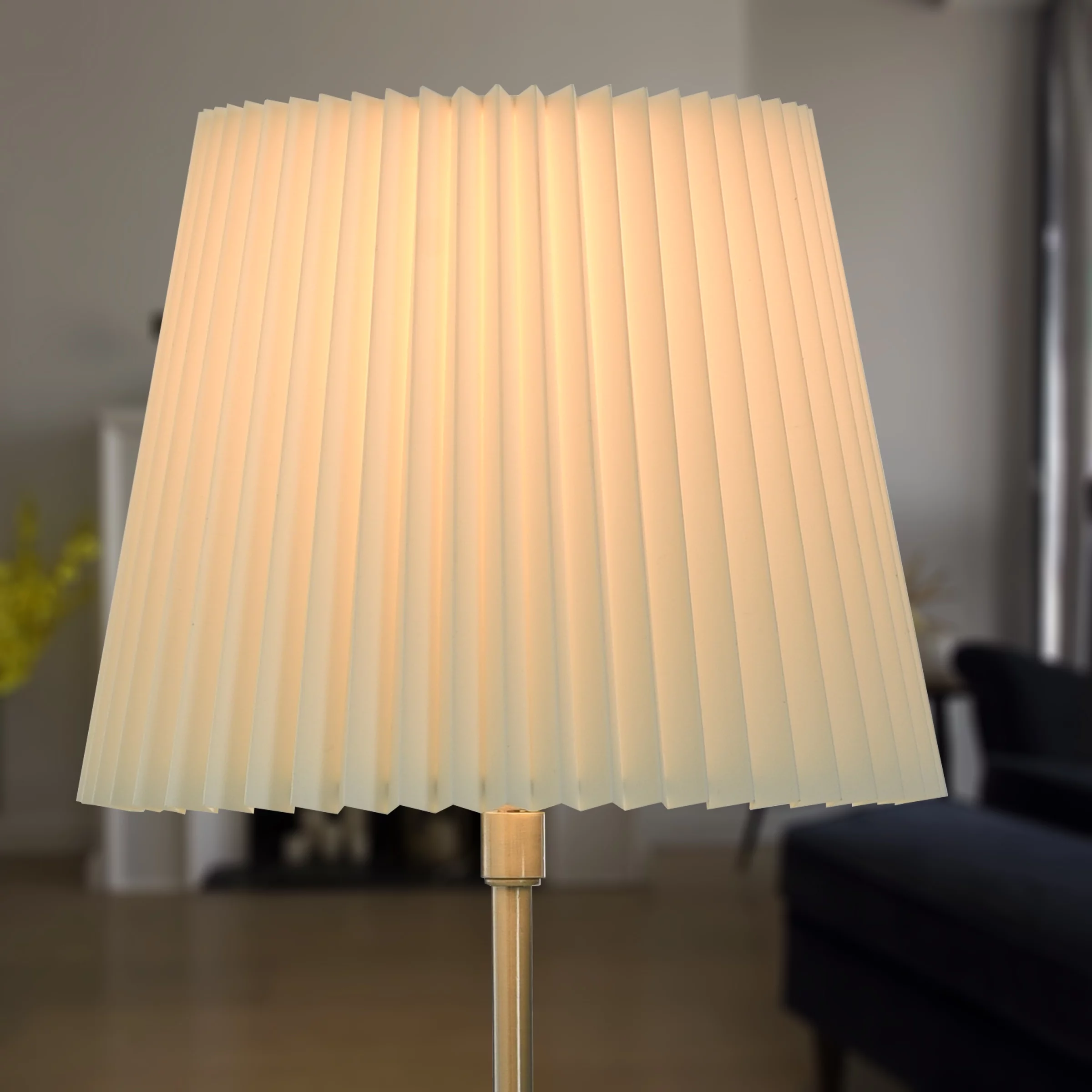 Better Homes & Gardens White Knife Pleat Accent Lamp Shade