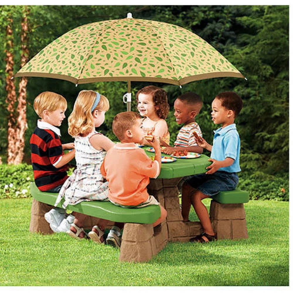 Step2 Naturally Playful Kids Picnic Table with 60-inch Umbrella