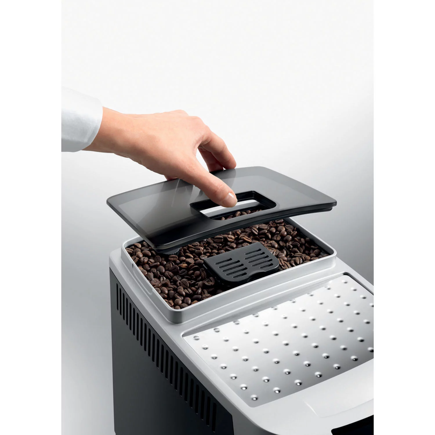 De’Longhi Magnifica XS Fully Automatic Espresso and Cappuccino Machine with Manual Cappuccino System