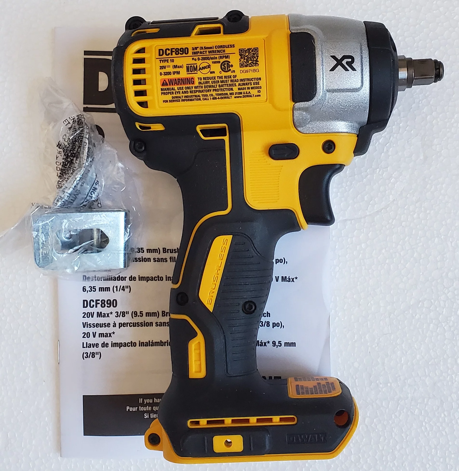 Dewalt DCF911B 20V MAX 1/2″ Cordless Impact Wrench