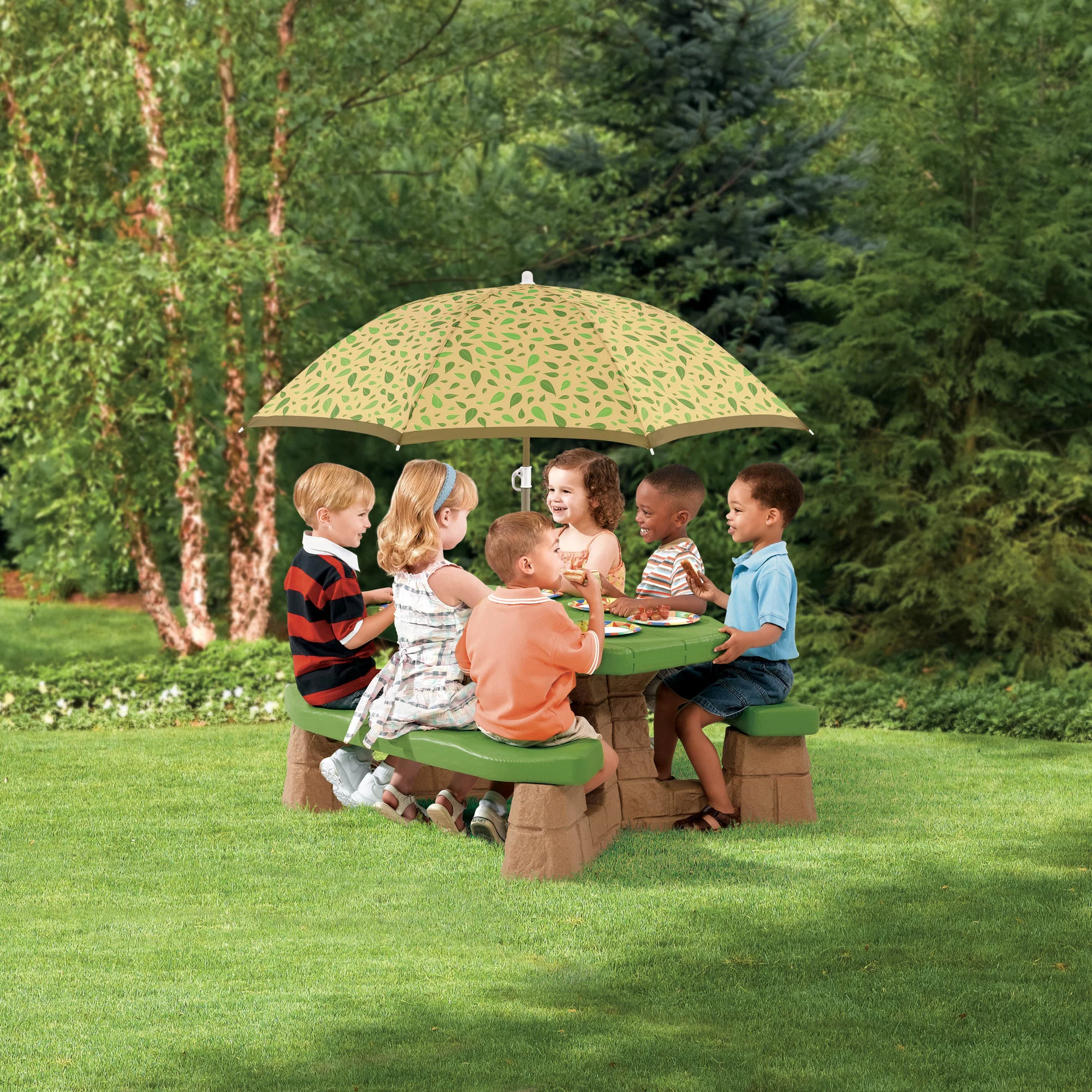 Step2 Naturally Playful Kids Picnic Table with 60-inch Umbrella