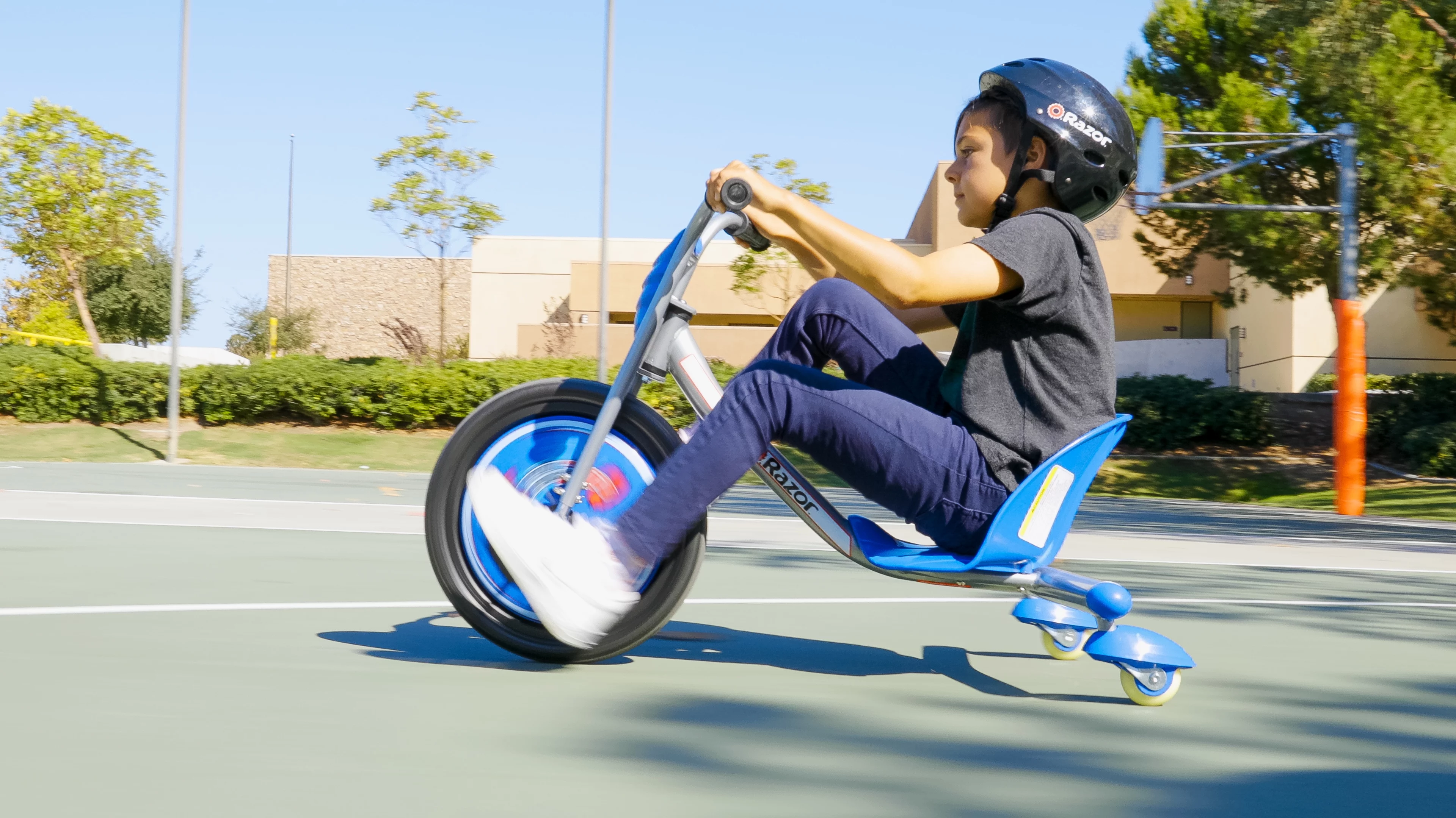 Razor RipRider 360 Drift Trike – Blue, 16″ Front Wheel, 3-Wheeled Drifting Ride-On, Tricycle with Rear Casters for Kids Ages 5 and Up, Unisex