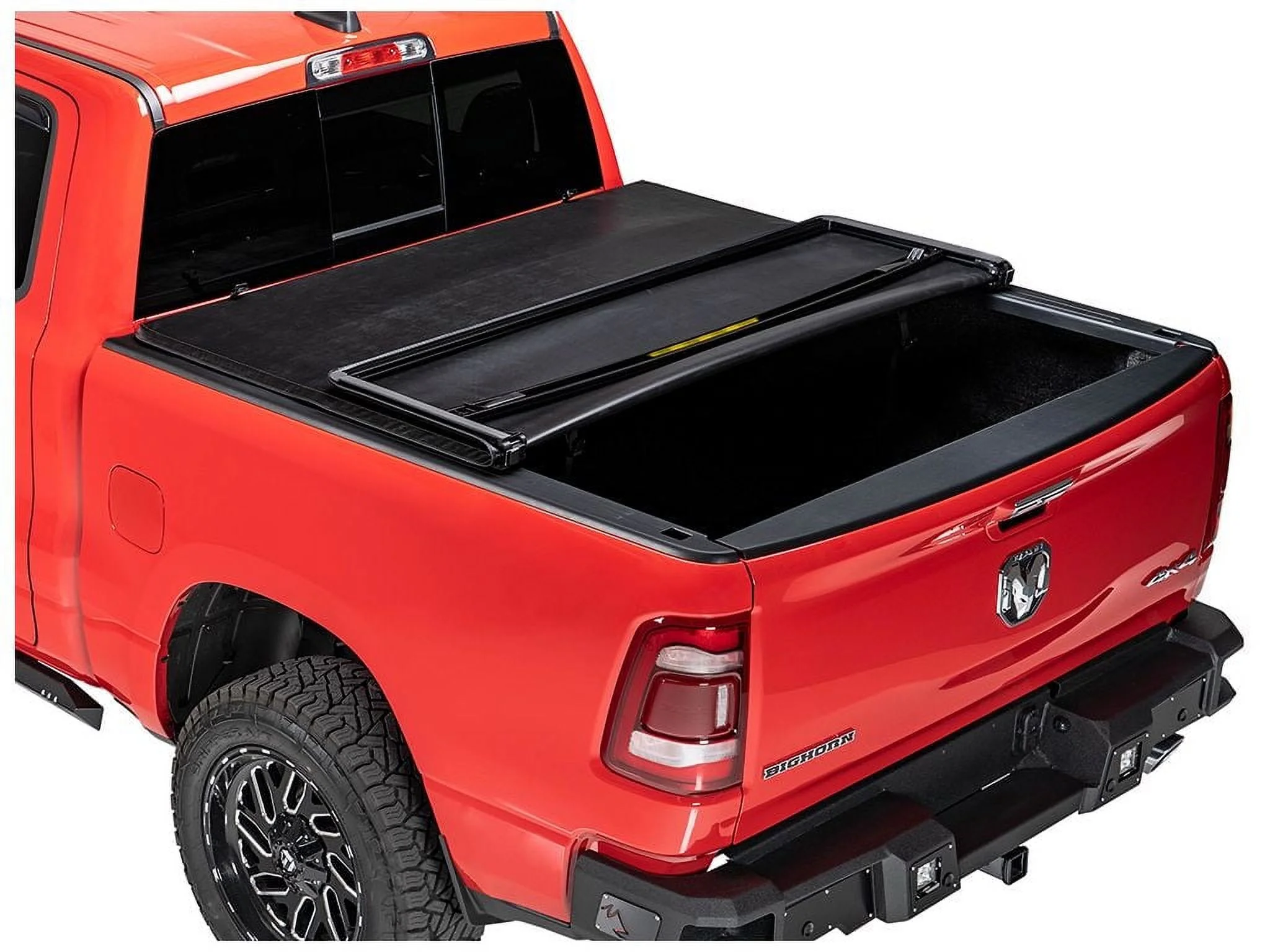 Gator by RealTruck SFX Soft Tri-Fold Tonneau Cover Compatible with 2005-2011 Dodge Dakota Crew Cab 5’3″ Bed Without Rail System