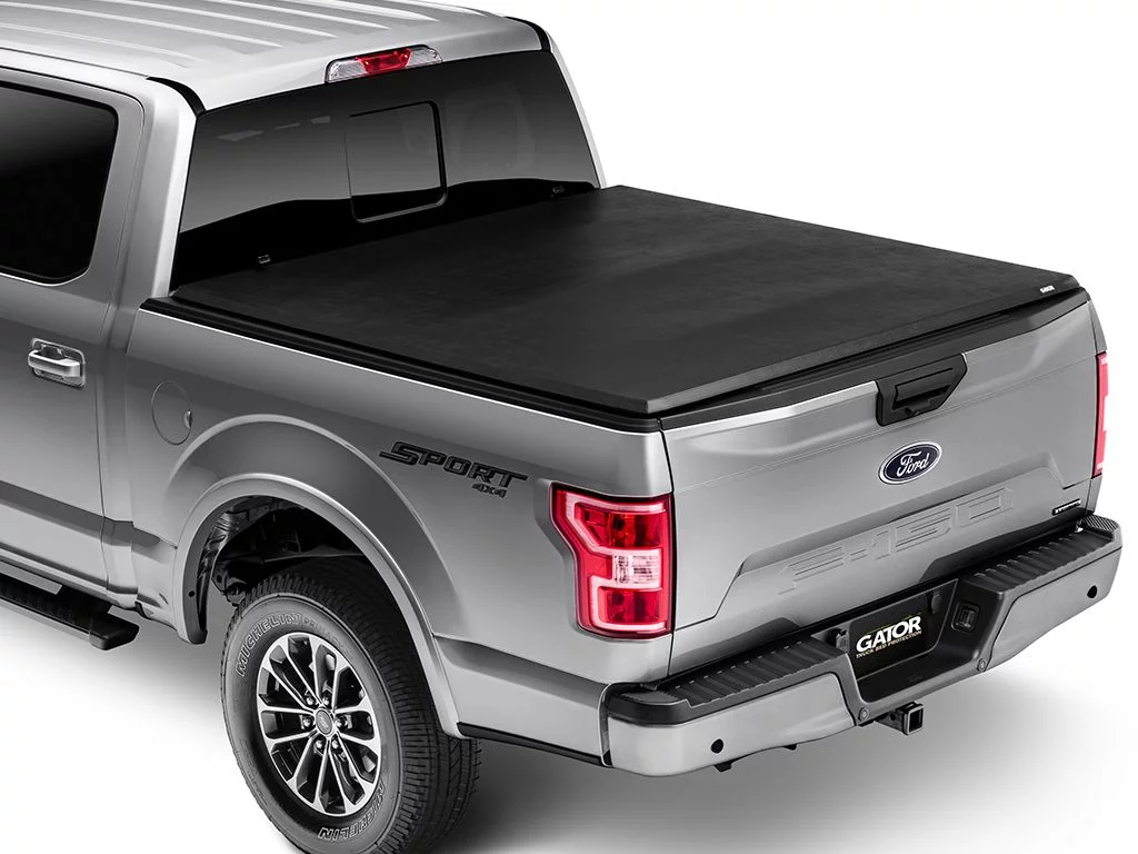 Gator by RealTruck SFX Soft Tri-Fold Tonneau Cover Compatible with Ford F-150 1997-2003 6 1/2 Ft Bed, Also Compatible with 2004 Heritage F-150-Does Not Fit Flareside