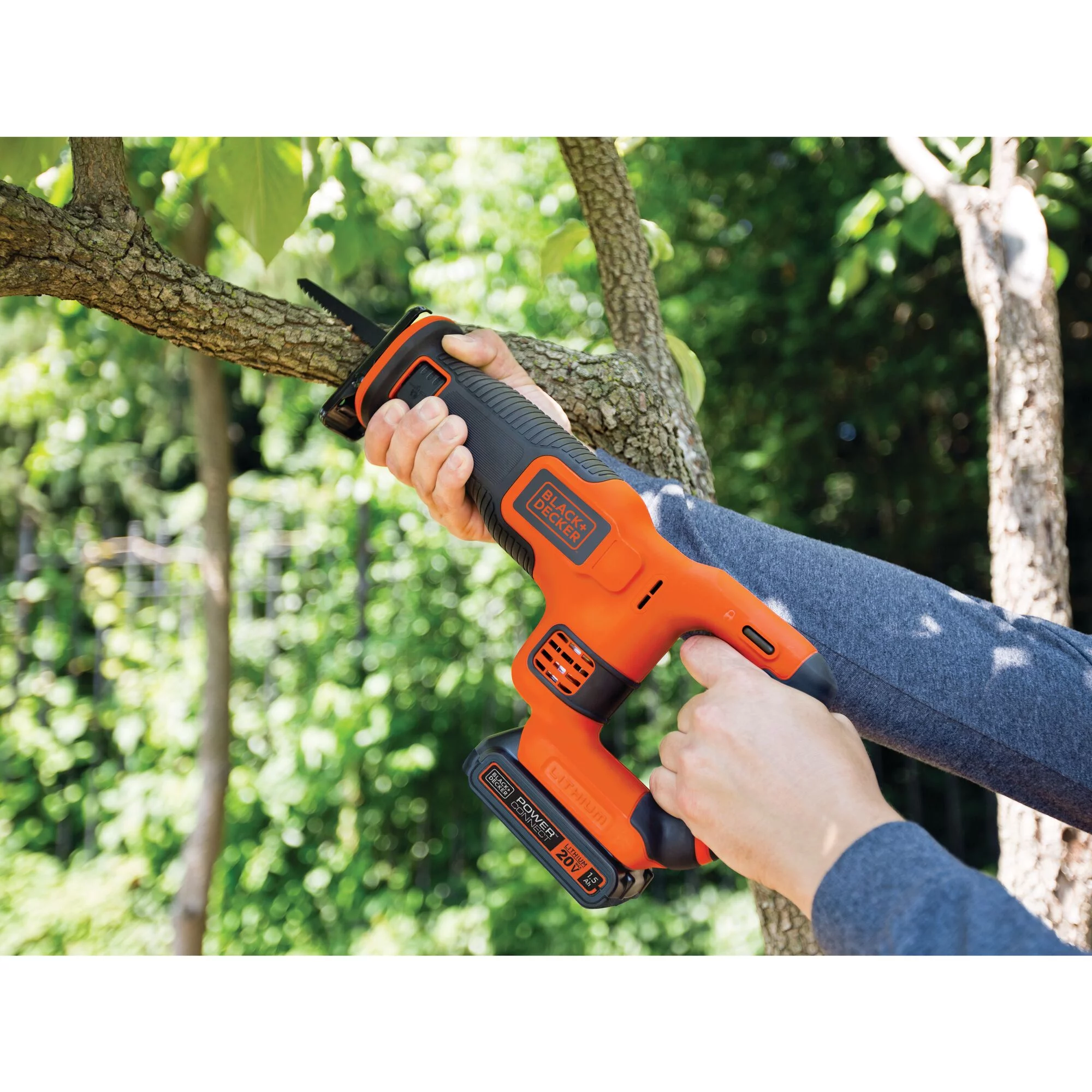 BLACK+DECKER 20V MAX* Cordless Reciprocating Saw Kit (BDCR20C)