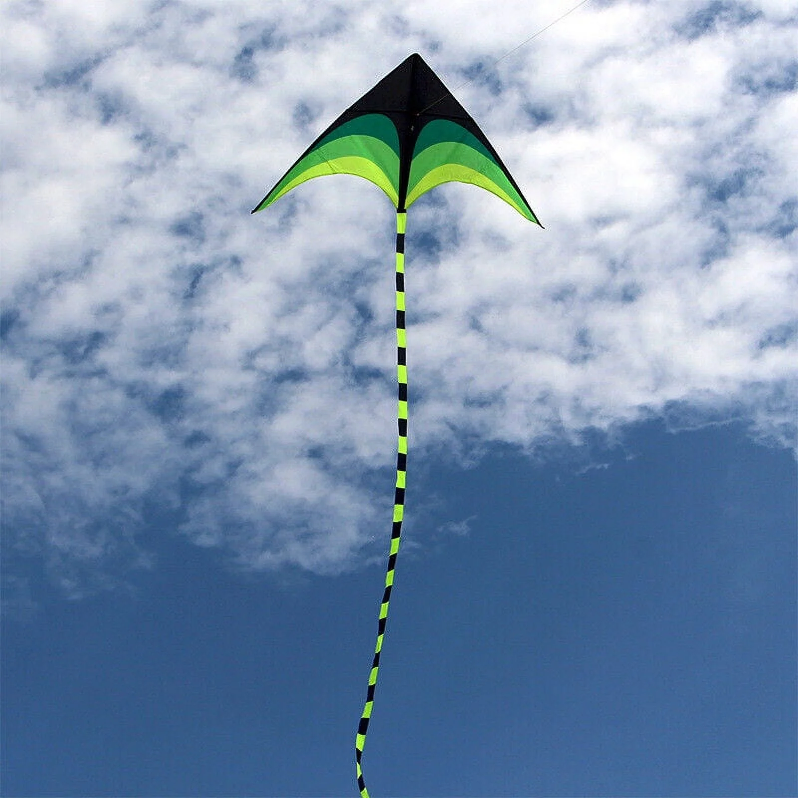 9.2-foot-wide giant kite with 100-foot tail and 328-foot string for children and adults