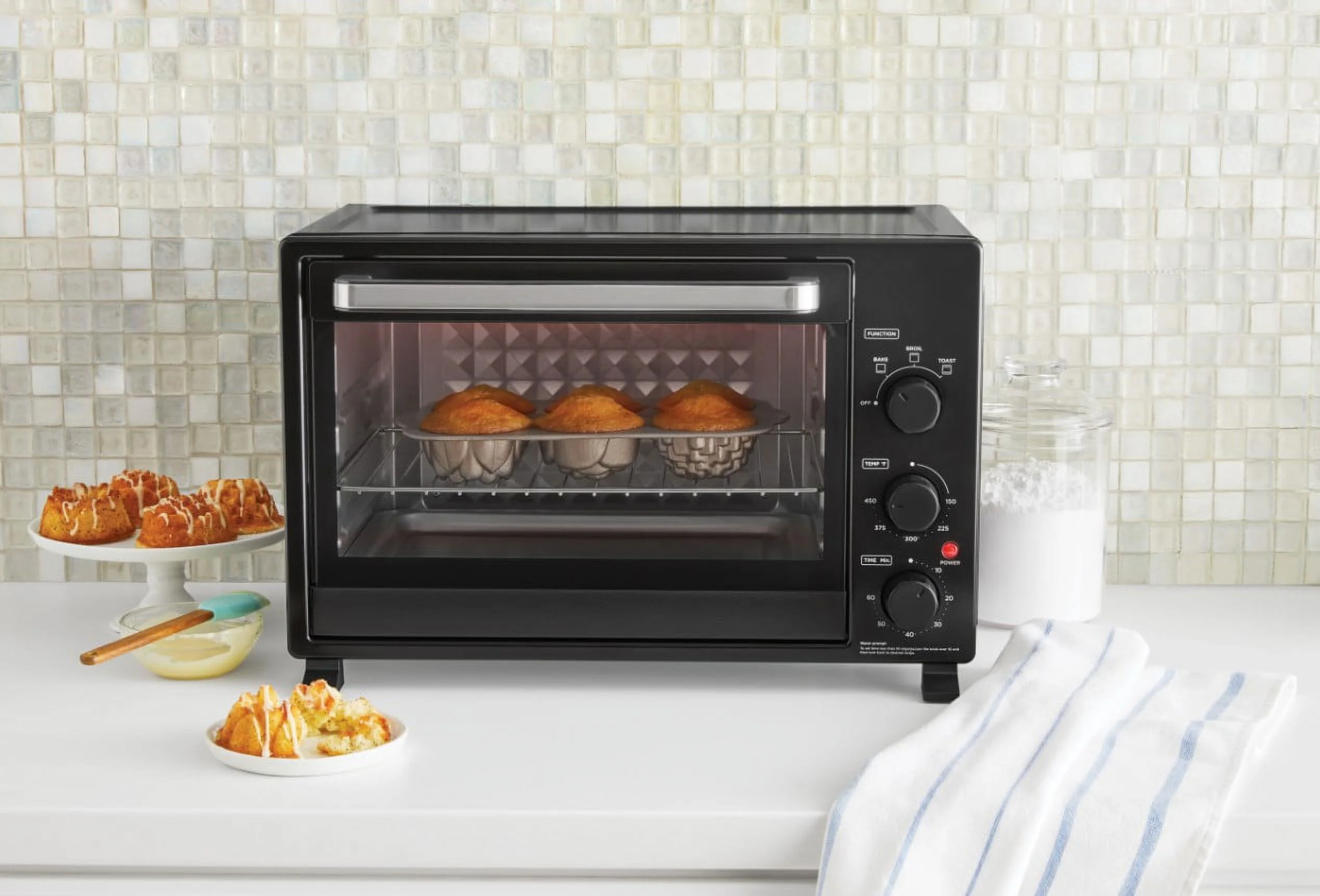 Mainstays XL Toaster Oven, 32L/ 6-Slice Family Size, Black, 1500W