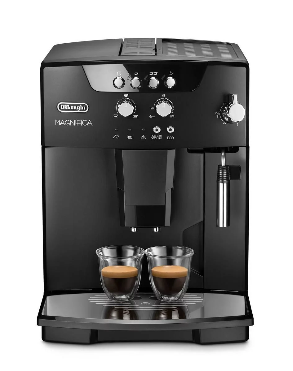 De’Longhi ESAM04110B Magnifica Semi-Automatic Espresso Machine