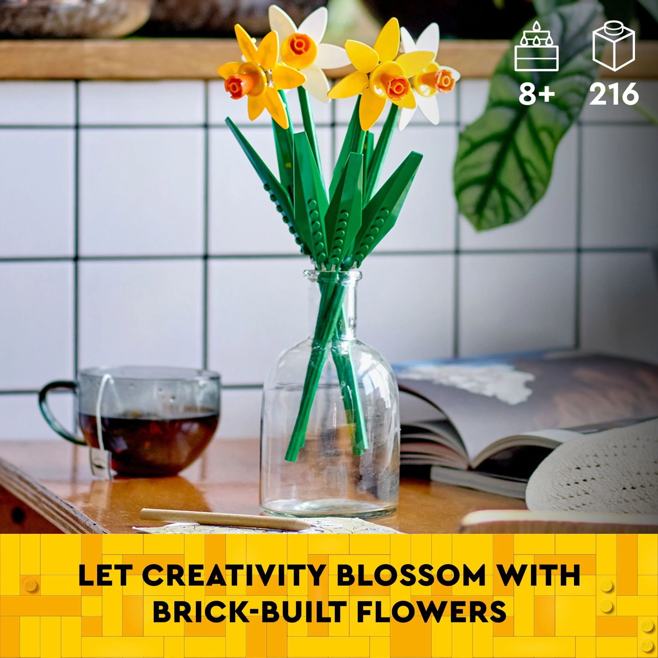 LEGO Daffodils Celebration Gift, Yellow and White Daffodils, Spring Flower Room Decor, Great Gift for Flower Lovers, 40747