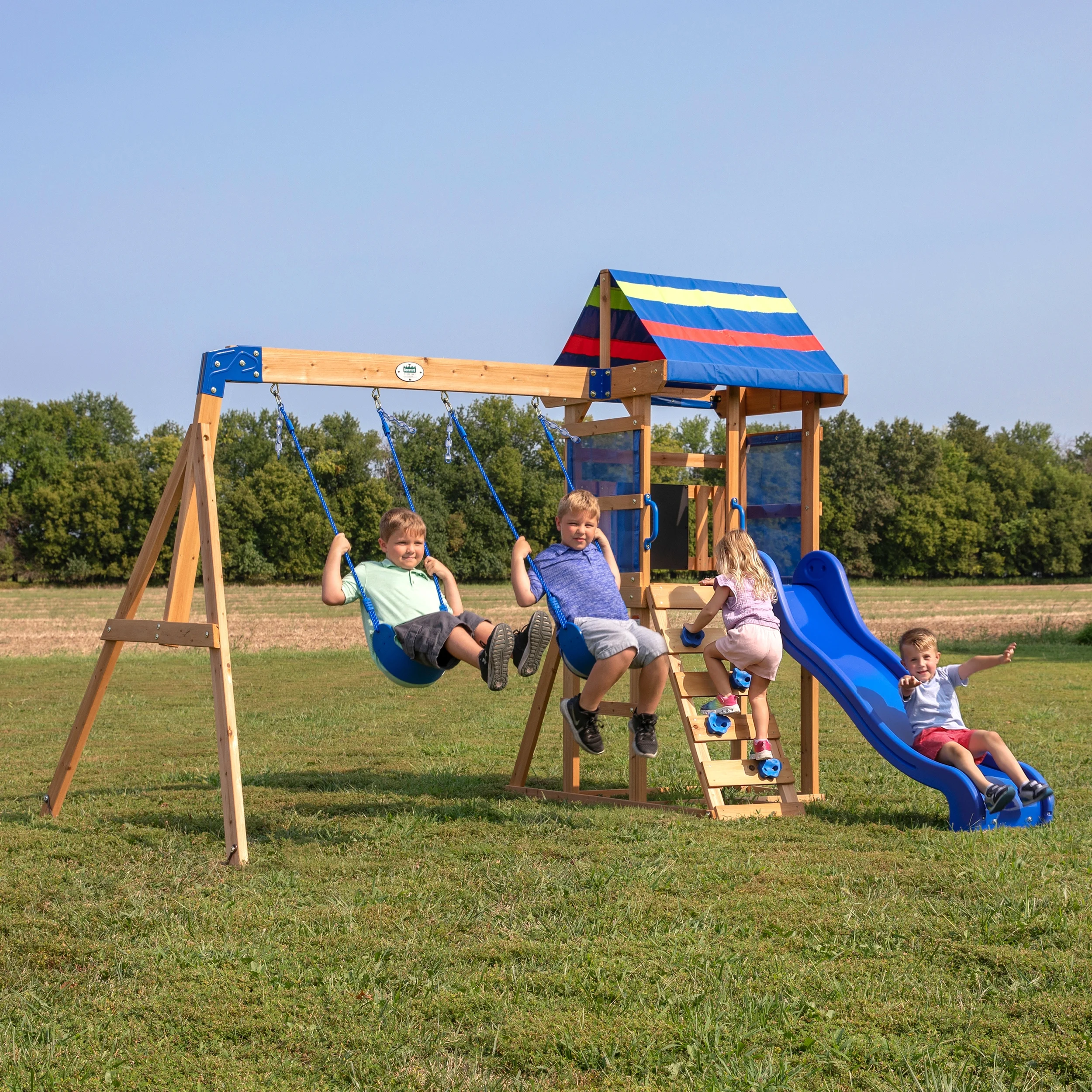 Backyard Discovery Bay Pointe Swing Set