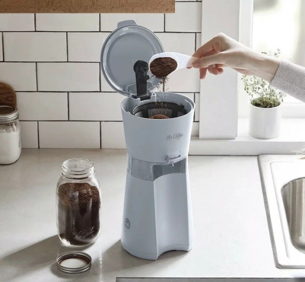 Mr. Coffee Iced Coffee Maker with Reusable Tumbler and Coffee Filter