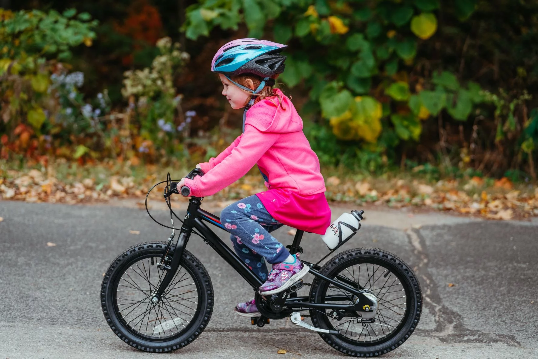 Adept 16 3S Freewheel OVERSTOCK SALE! by Adept Family brand. Lightweight 3 Speed 16 Inch Kids Bike with Shimano Internal Gears. The only 16 inch bikes with gears. 16 inch mountain bike.