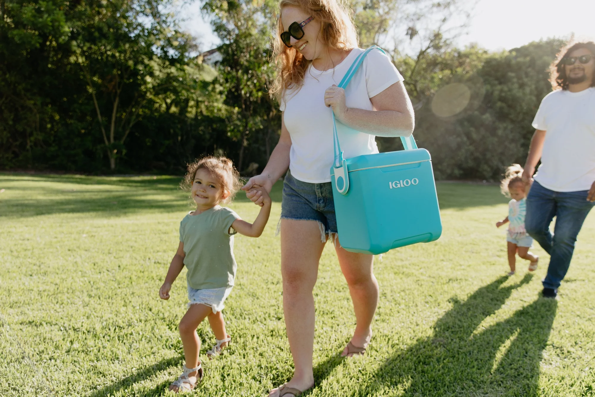 Igloo 11 QT. Tag Along Too Hard Side Cooler, Turquoise Blue