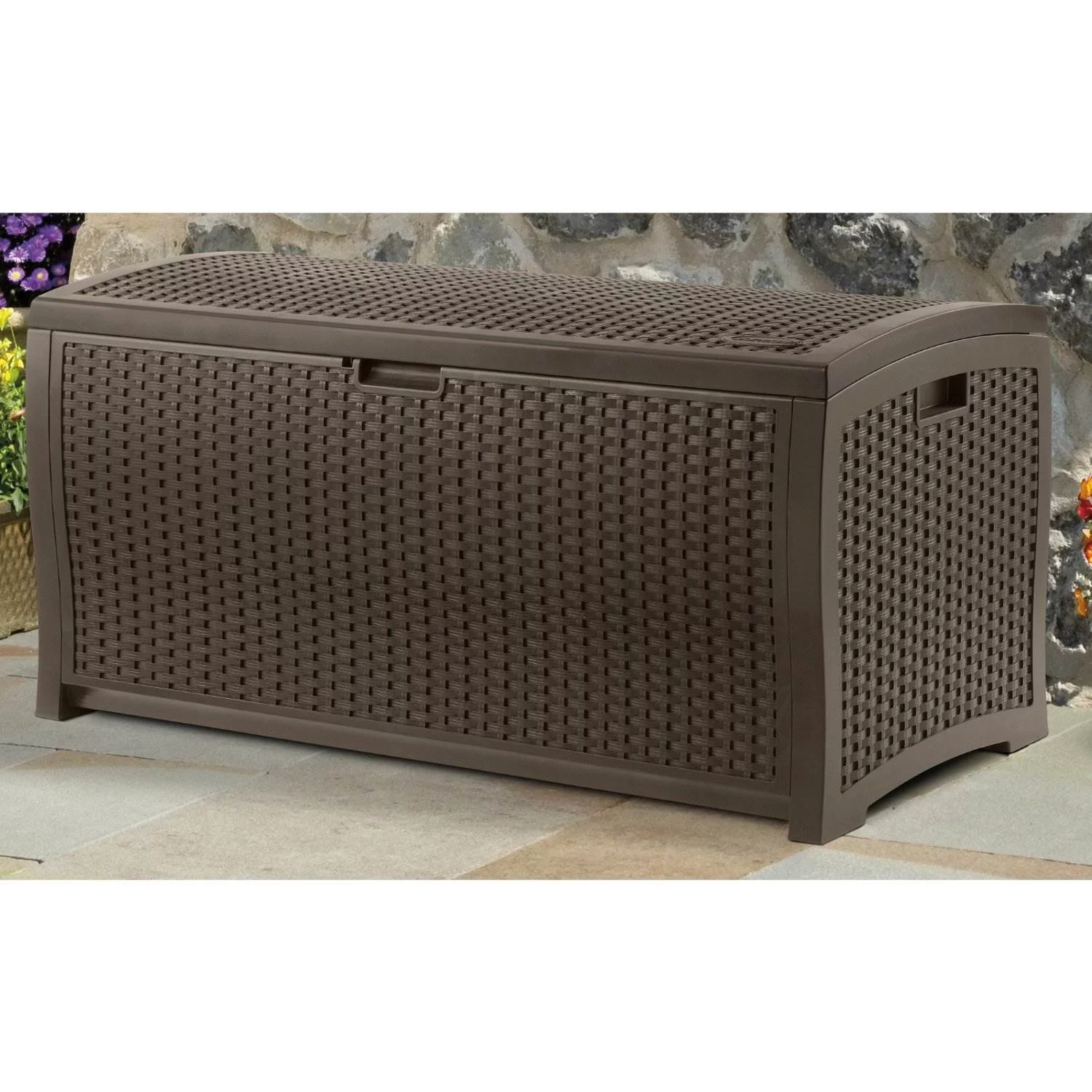 Suncast Resin 99-Gallon Deck Box – Mocha Brown – DBW9200- 52 in D x 27.5 in H x 27.6 in W