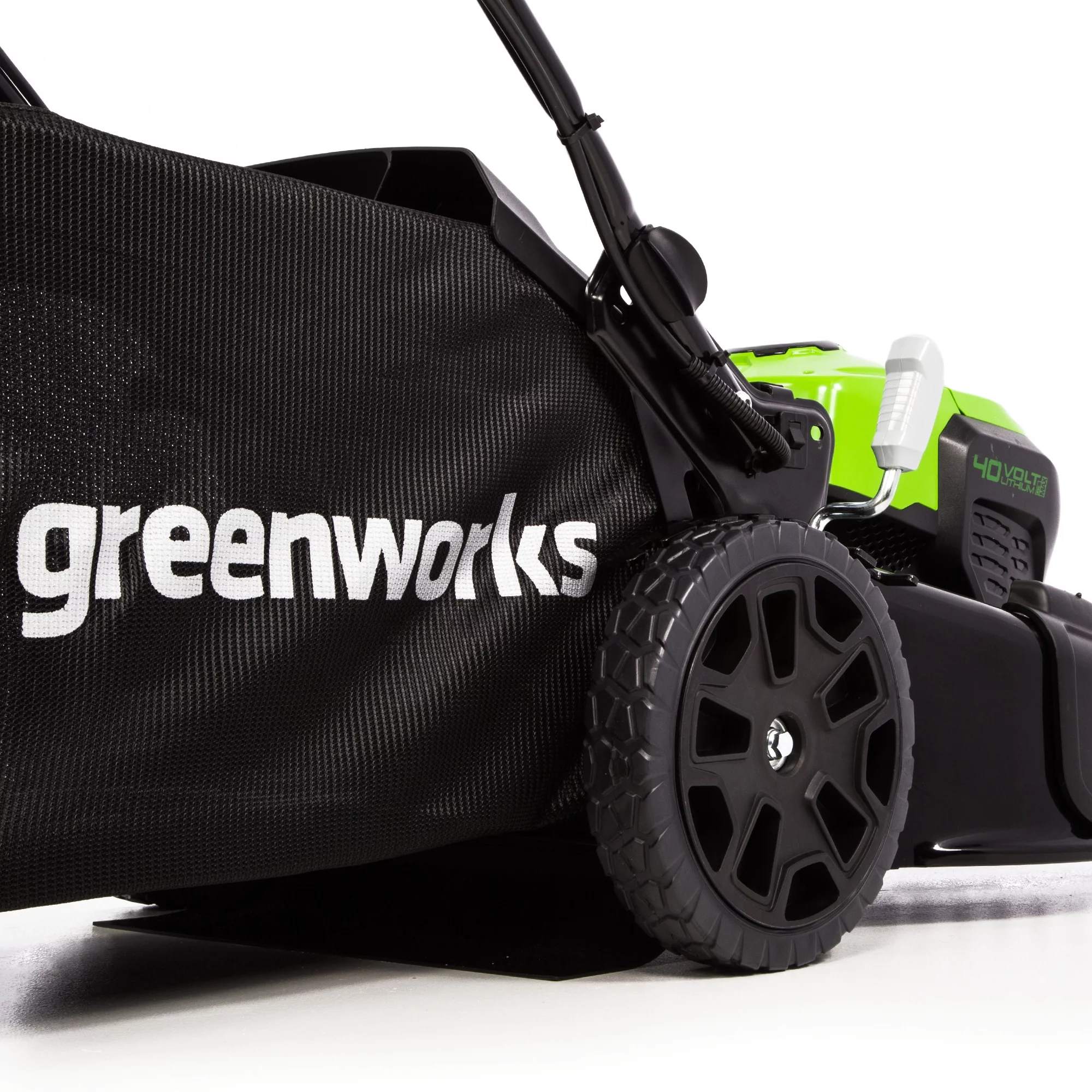 Greenworks 21″ 40V Self-Propelled Lawn Mower with 5.0 Ah Battery & Charger 2516402