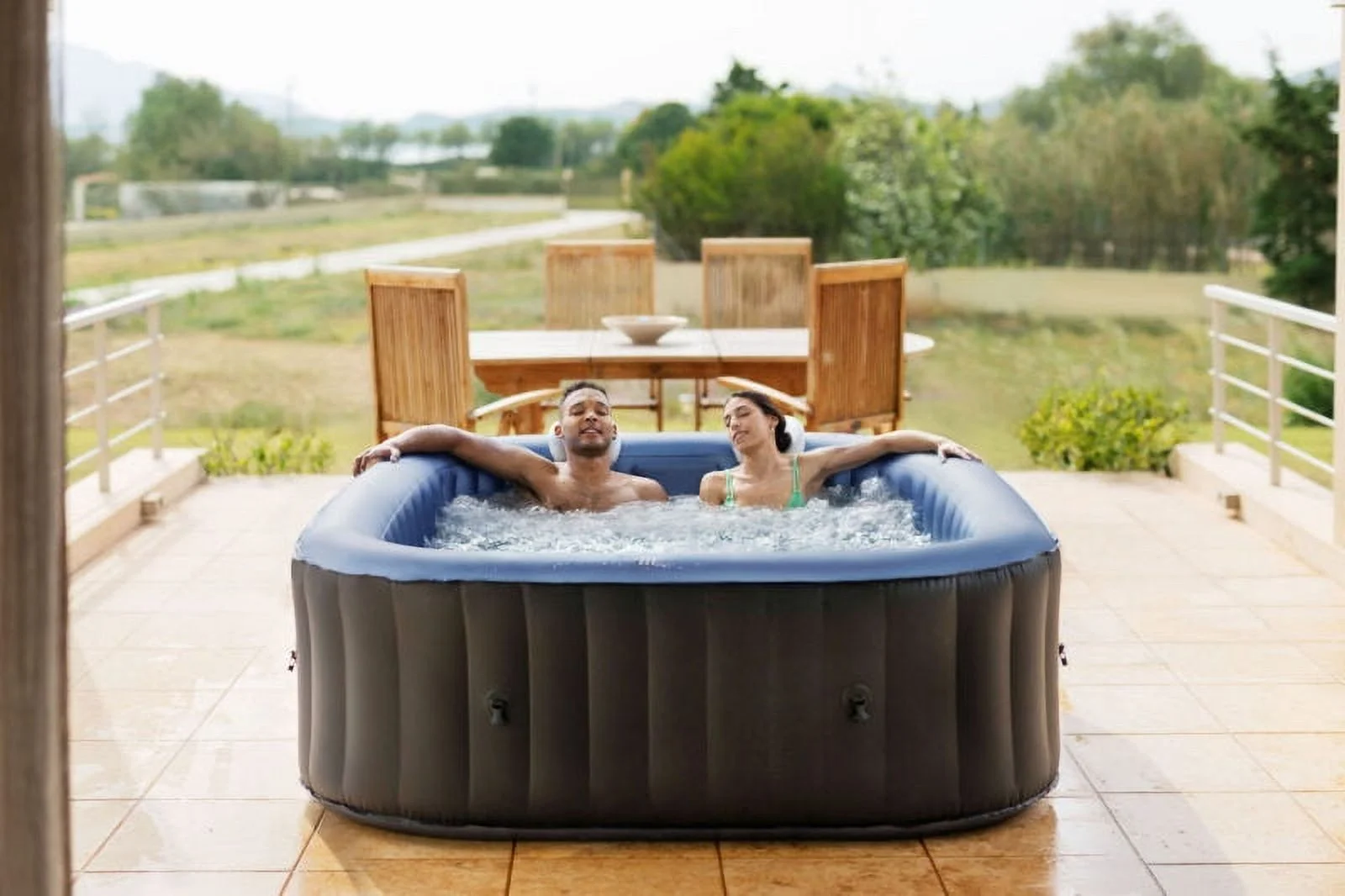 M-Spa Tekapo Inflatable Hot Tub Premium 6-Person 132 Jets Plug and Play with Cover