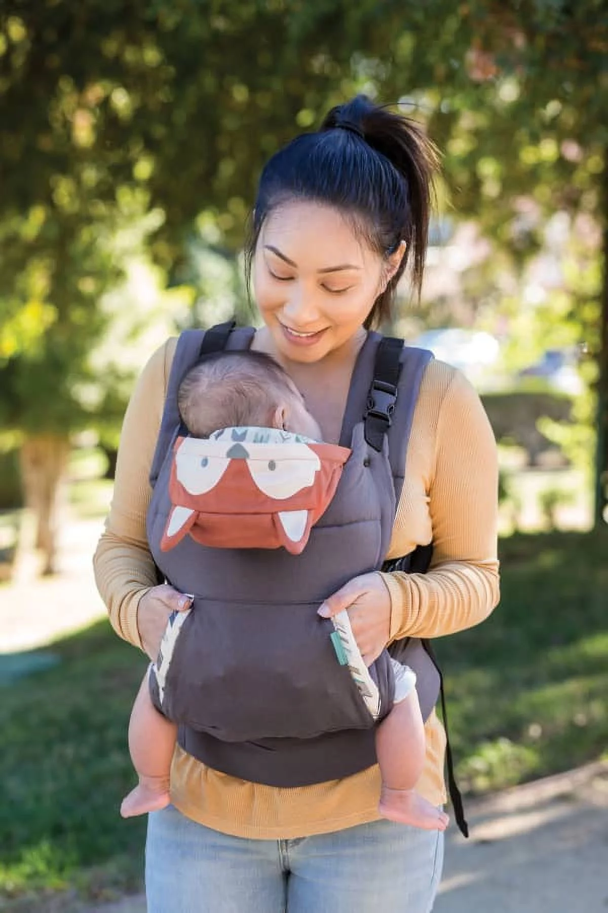 Infantino Cuddle-up Ergonomic Hoodie Baby Carrier, 2-Position, 12-40lb, Gray Fox