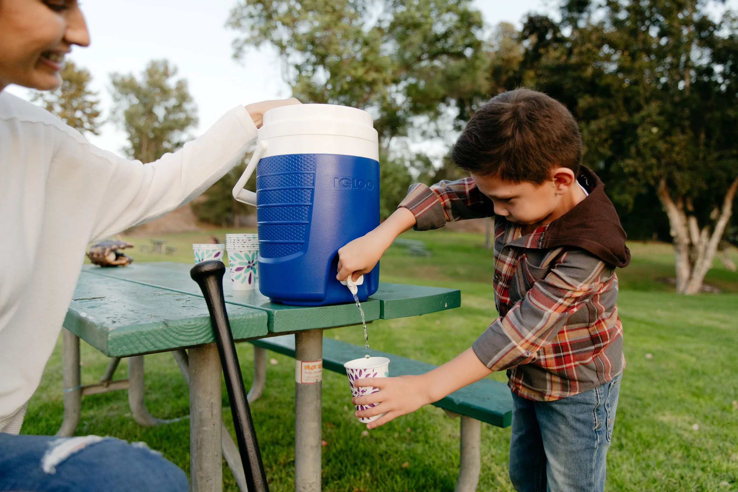 Igloo 2-Gallon Sports Beverage Cooler – Blue