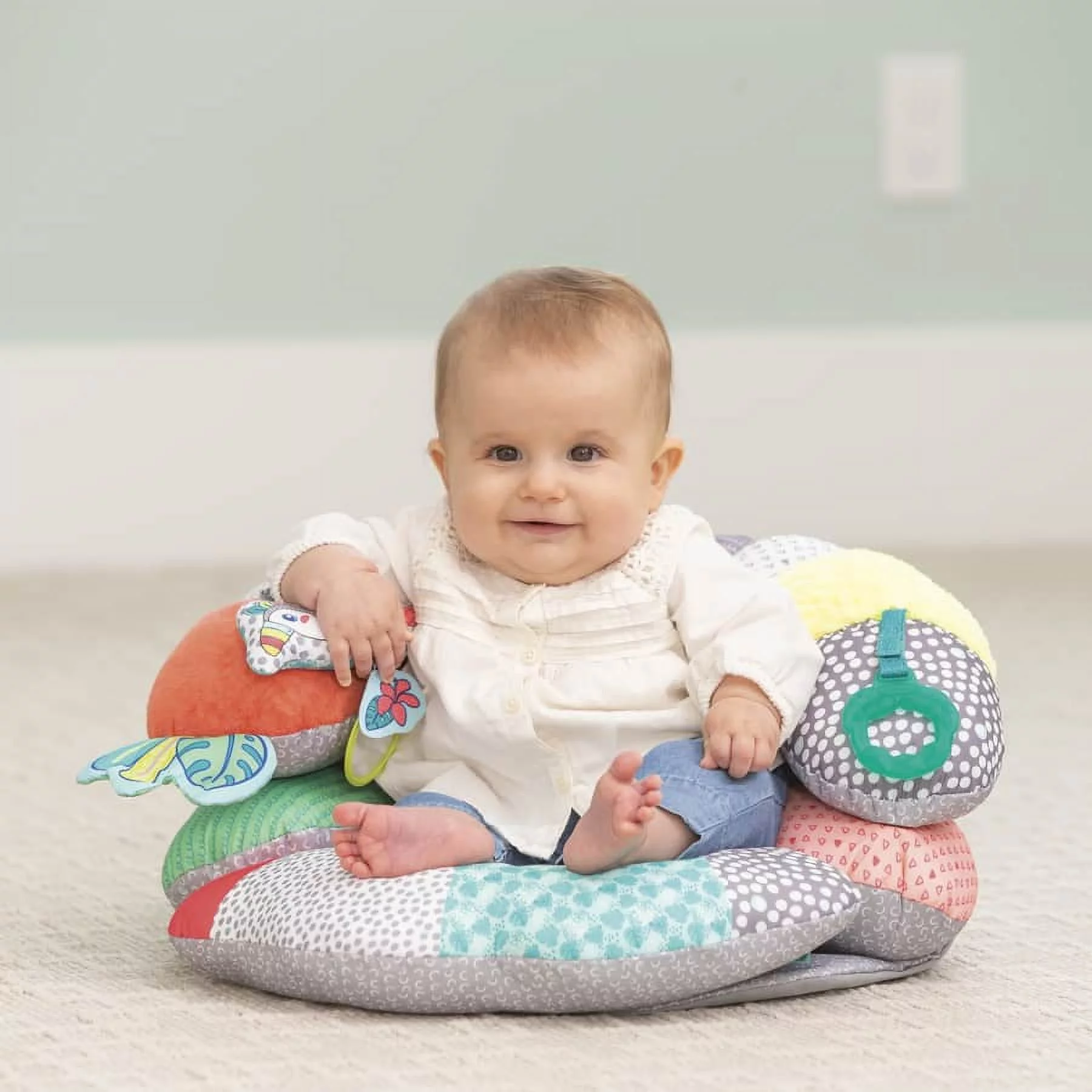 Infantino 2-in-1 Tummy Time & Seated Support Activity Gym for Ages 6-12 Months, Multicolor Toucan